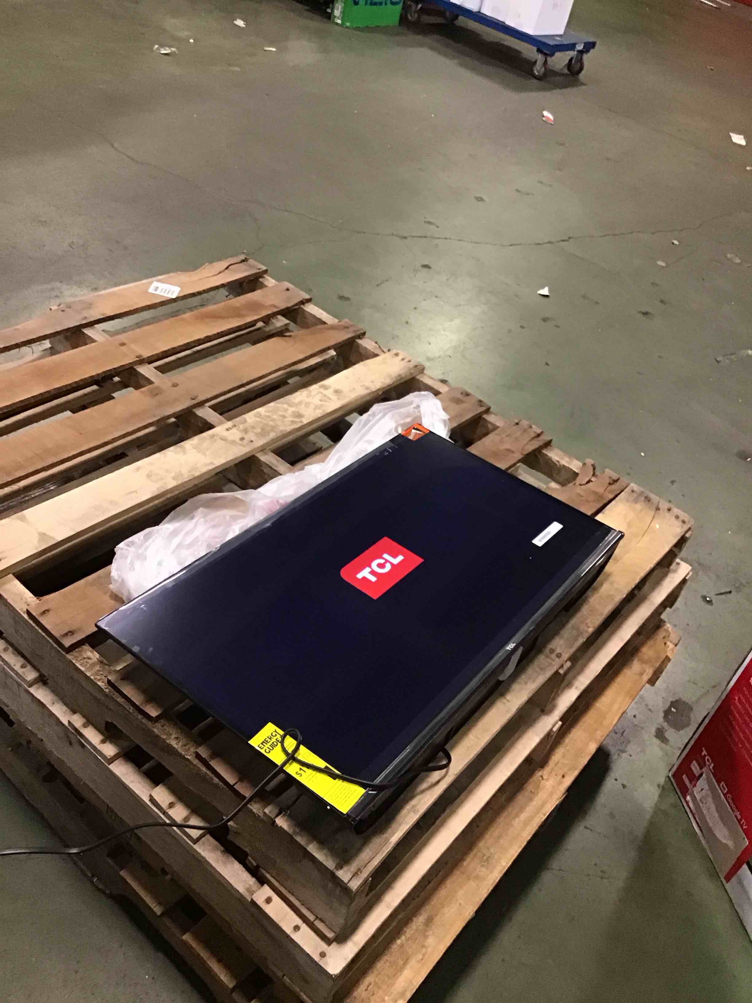 https://s3.amazonaws.com/lotting-images-prod/bidfta/PPE3471685_1752249398408.jpeg