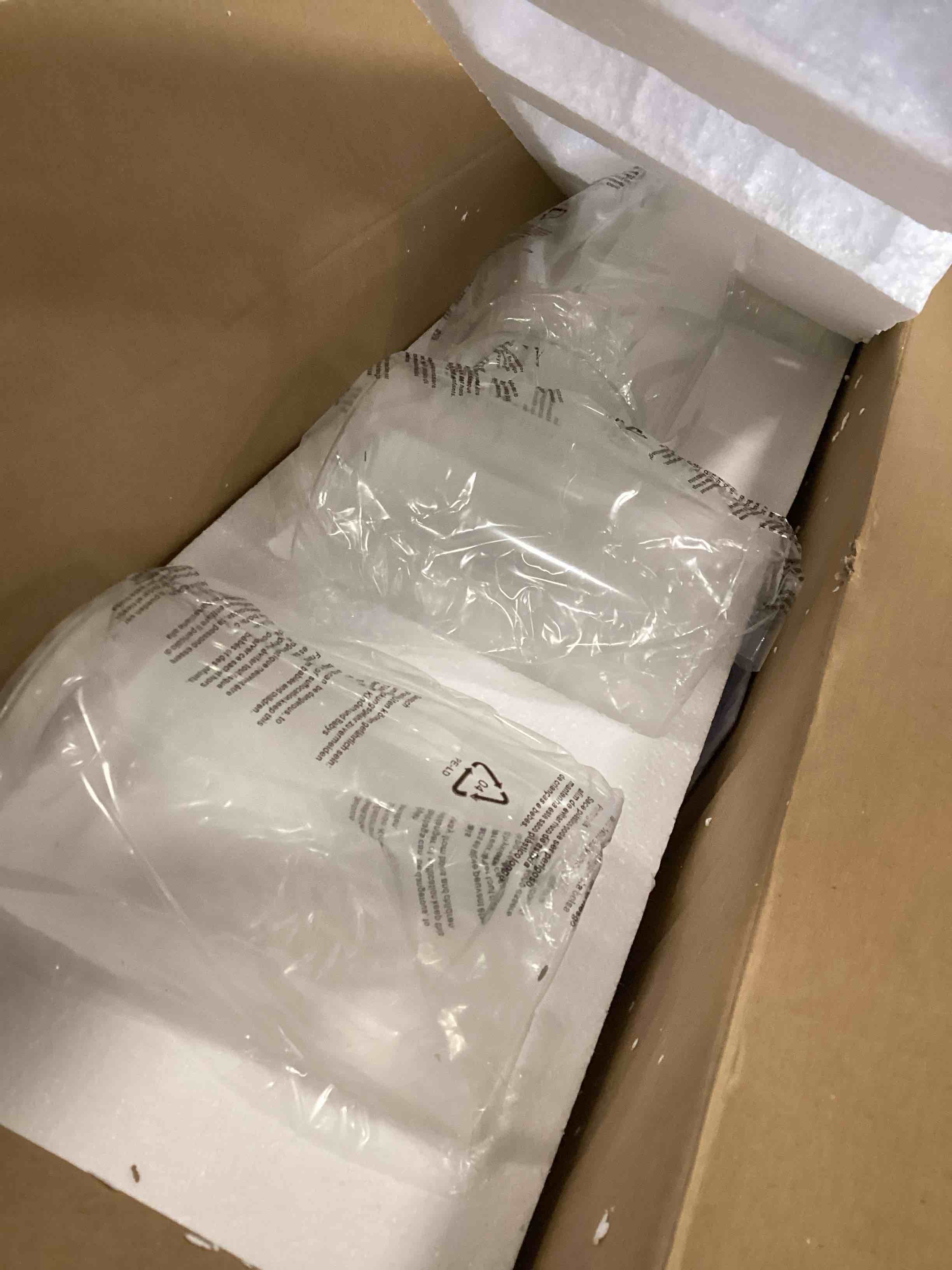 https://s3.amazonaws.com/lotting-images-prod/bidfta/PPE3473055_1749321112271.jpeg