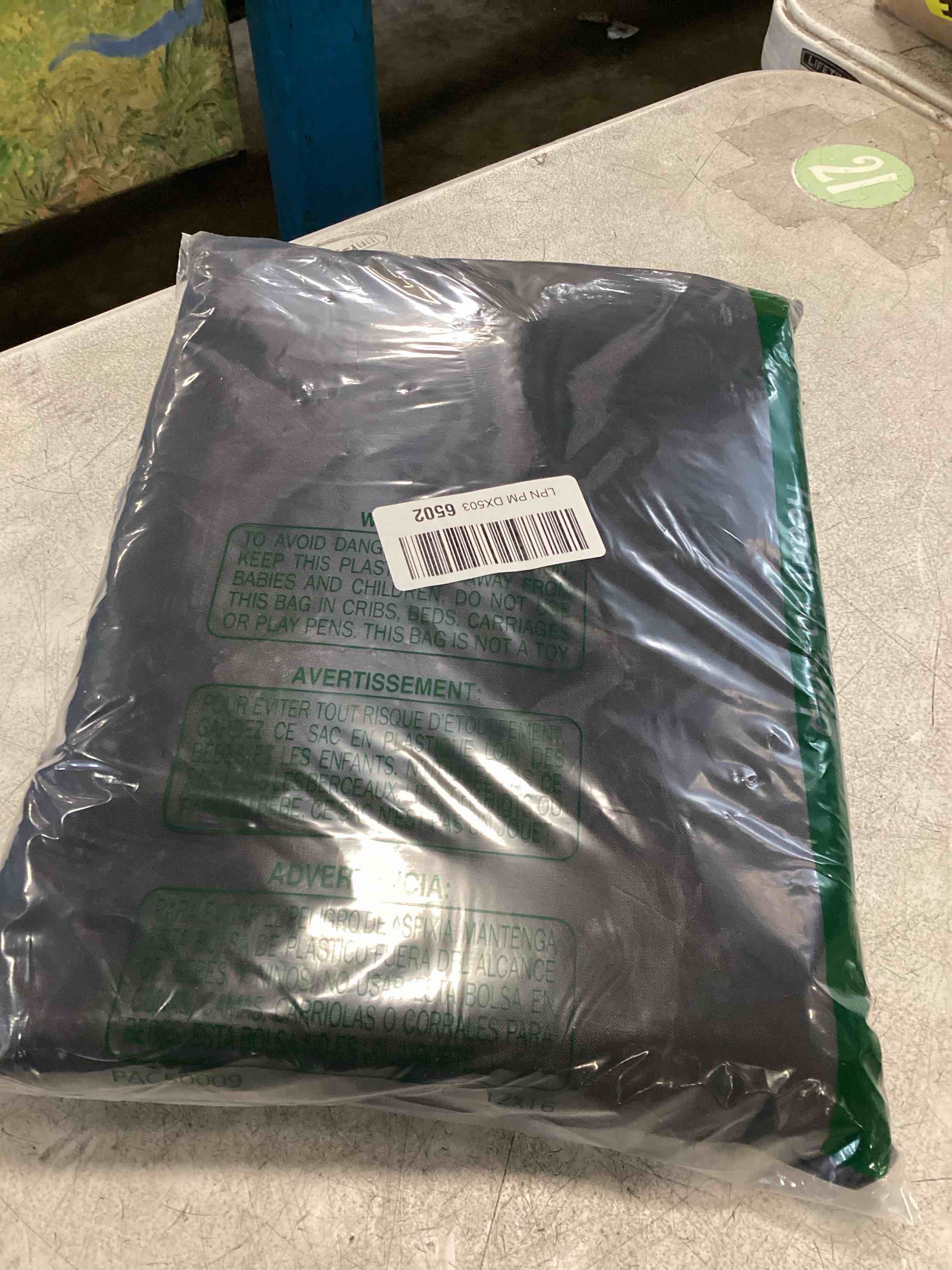 https://s3.amazonaws.com/lotting-images-prod/bidfta/PPE3473490_1749567704102.jpeg