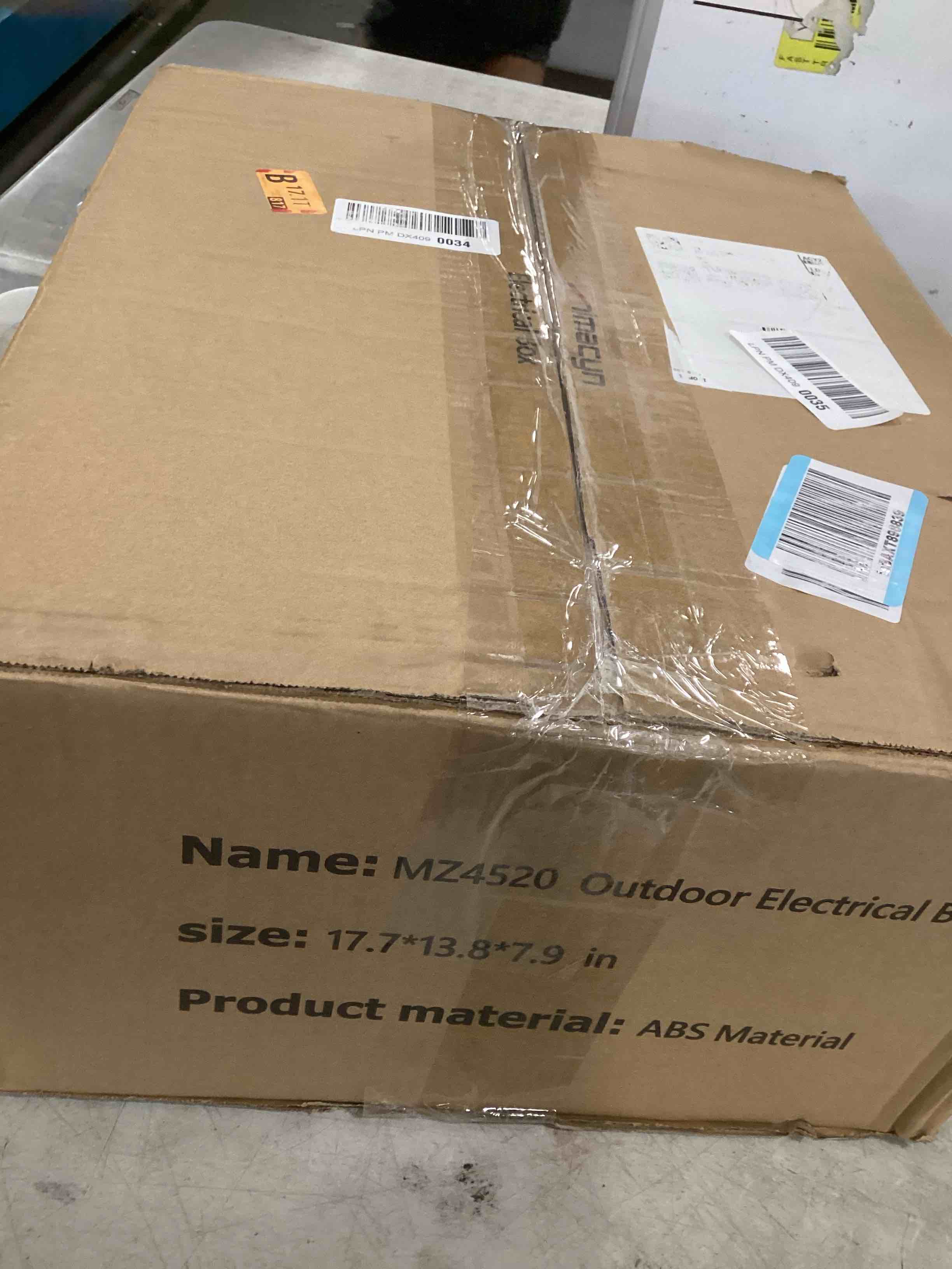 https://s3.amazonaws.com/lotting-images-prod/bidfta/PPE3474095_1749758840277.jpeg