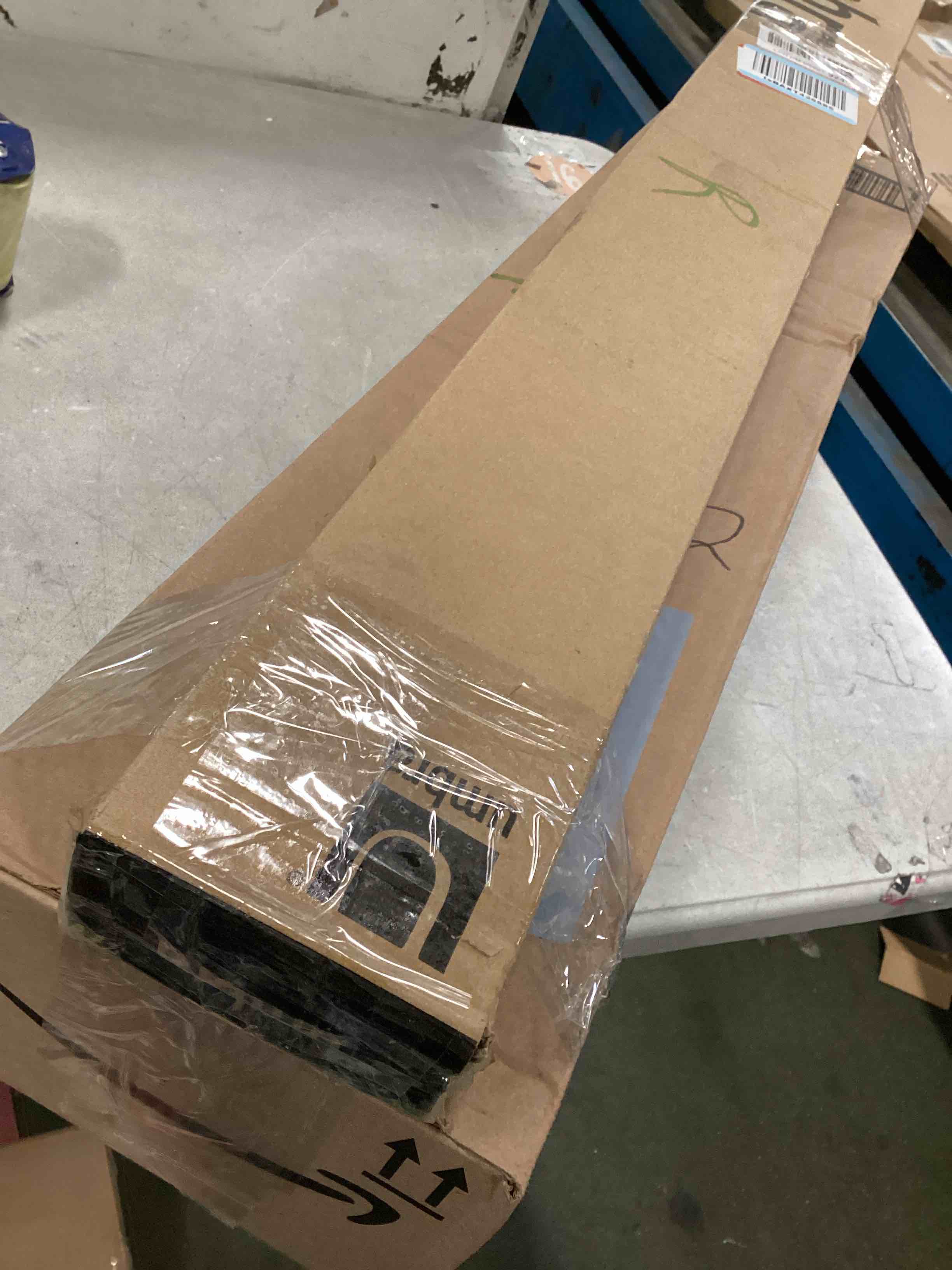https://s3.amazonaws.com/lotting-images-prod/bidfta/PPE3474230_1749831751166.jpeg