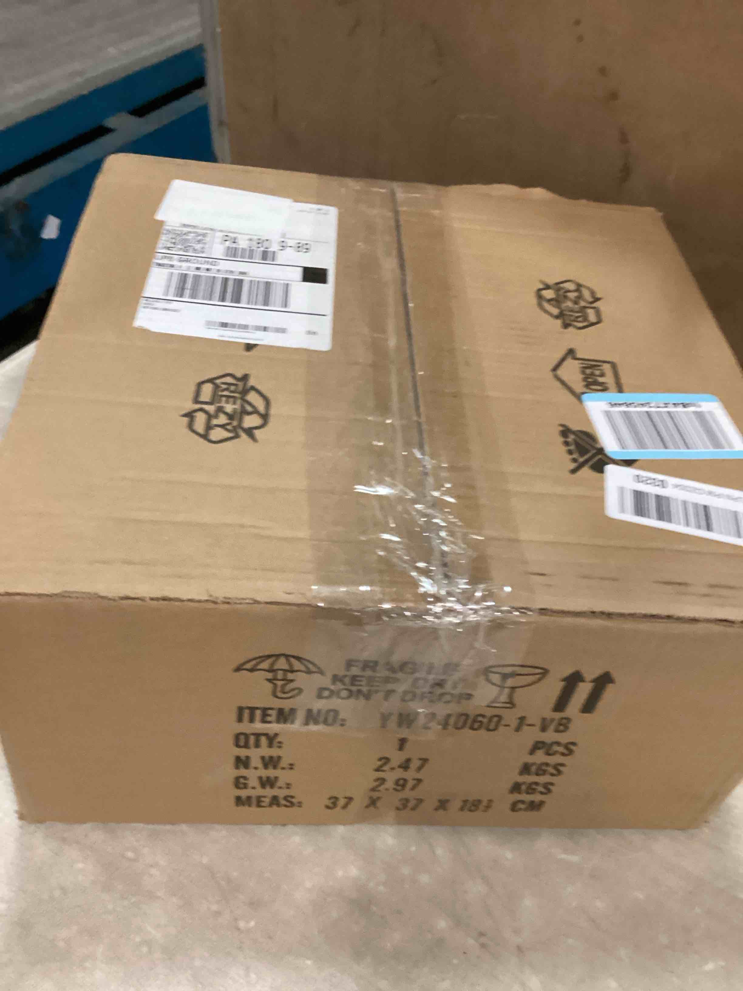 https://s3.amazonaws.com/lotting-images-prod/bidfta/PPE3474412_1749909660731.jpeg