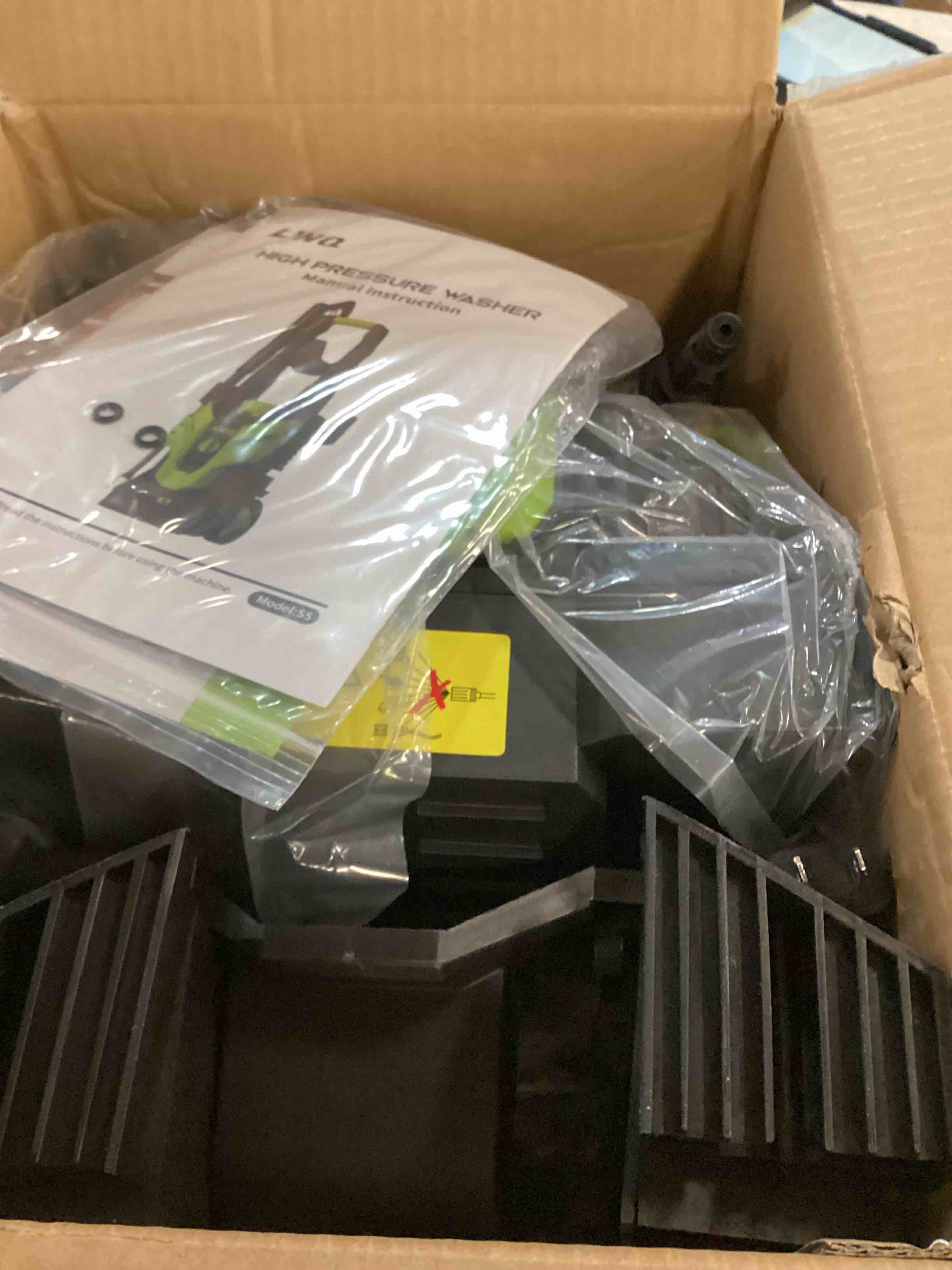 https://s3.amazonaws.com/lotting-images-prod/bidfta/PPE3476157_1749308006480.jpeg
