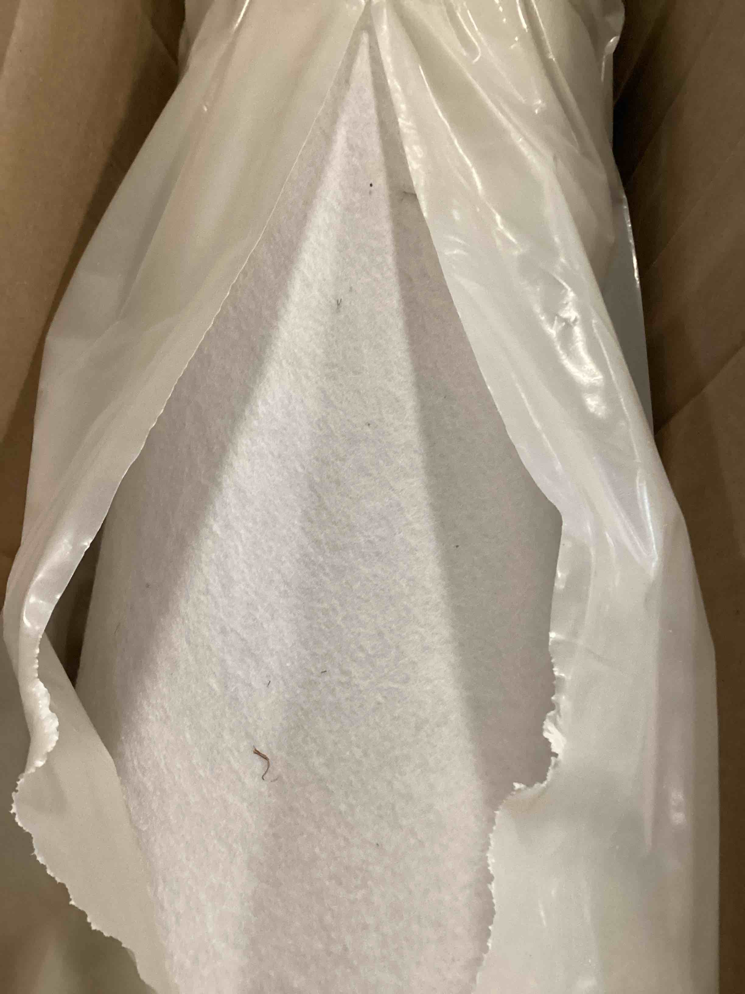 https://s3.amazonaws.com/lotting-images-prod/bidfta/PPE3476226_1749318016727.jpeg