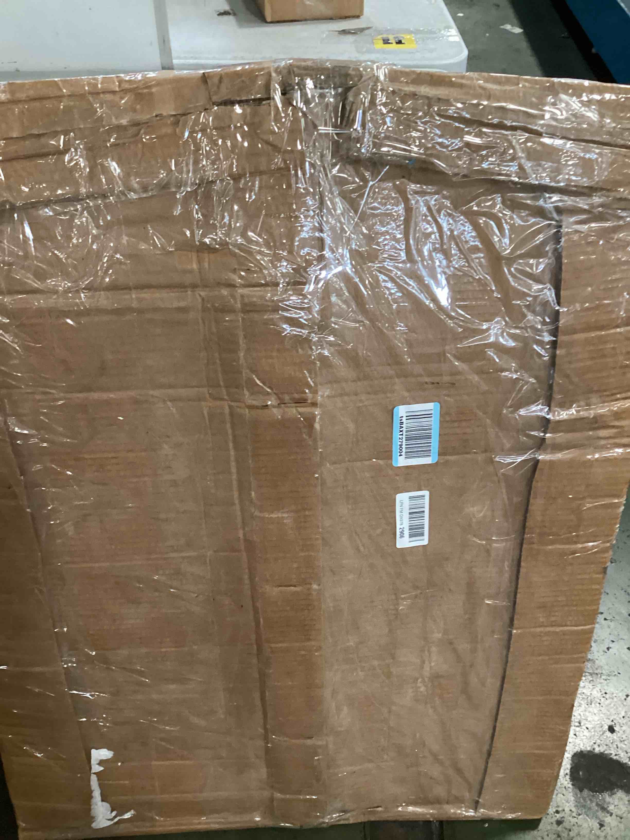 https://s3.amazonaws.com/lotting-images-prod/bidfta/PPE3476278_1749473224608.jpeg