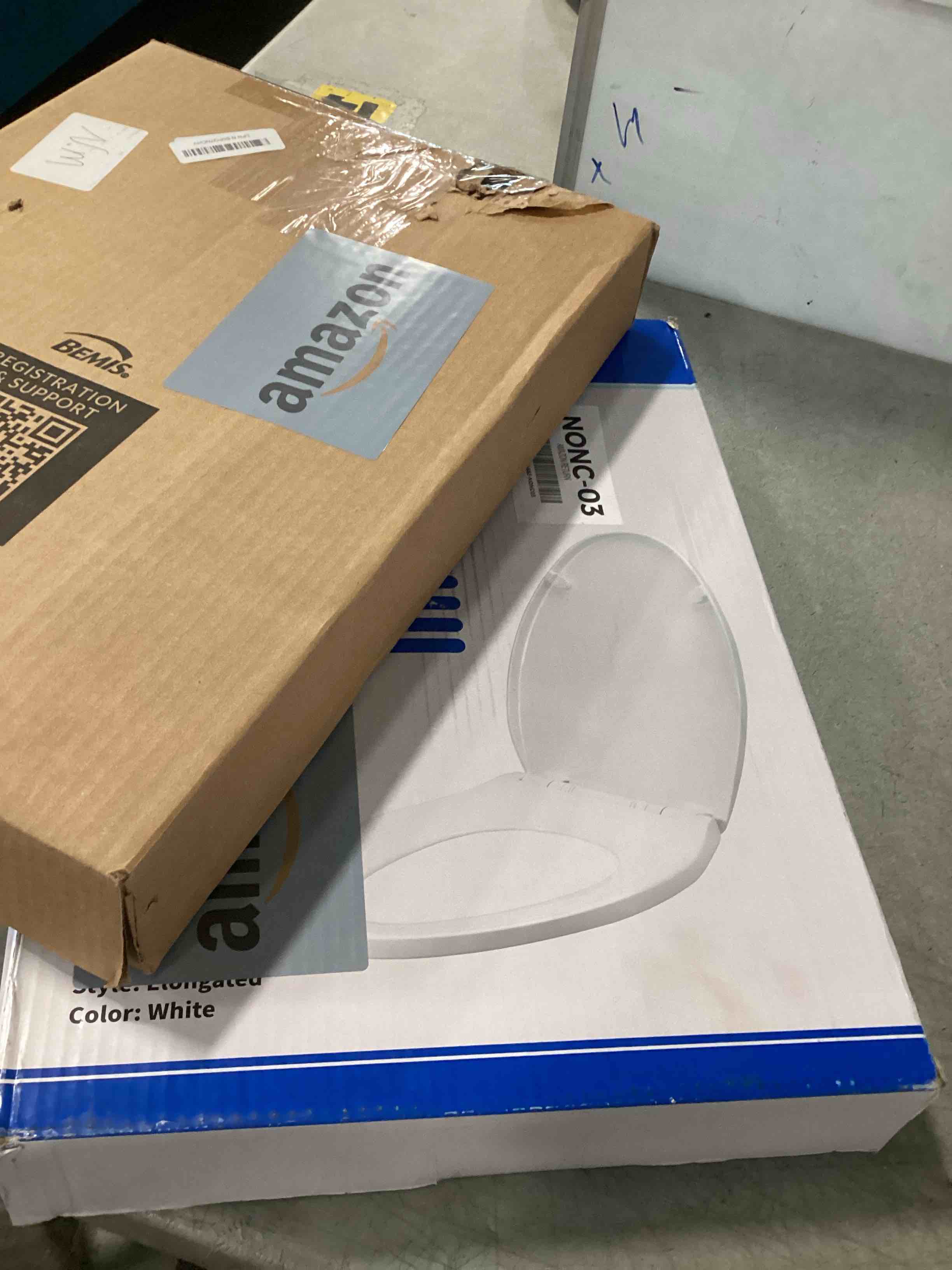 Assorted Toilet Seats 