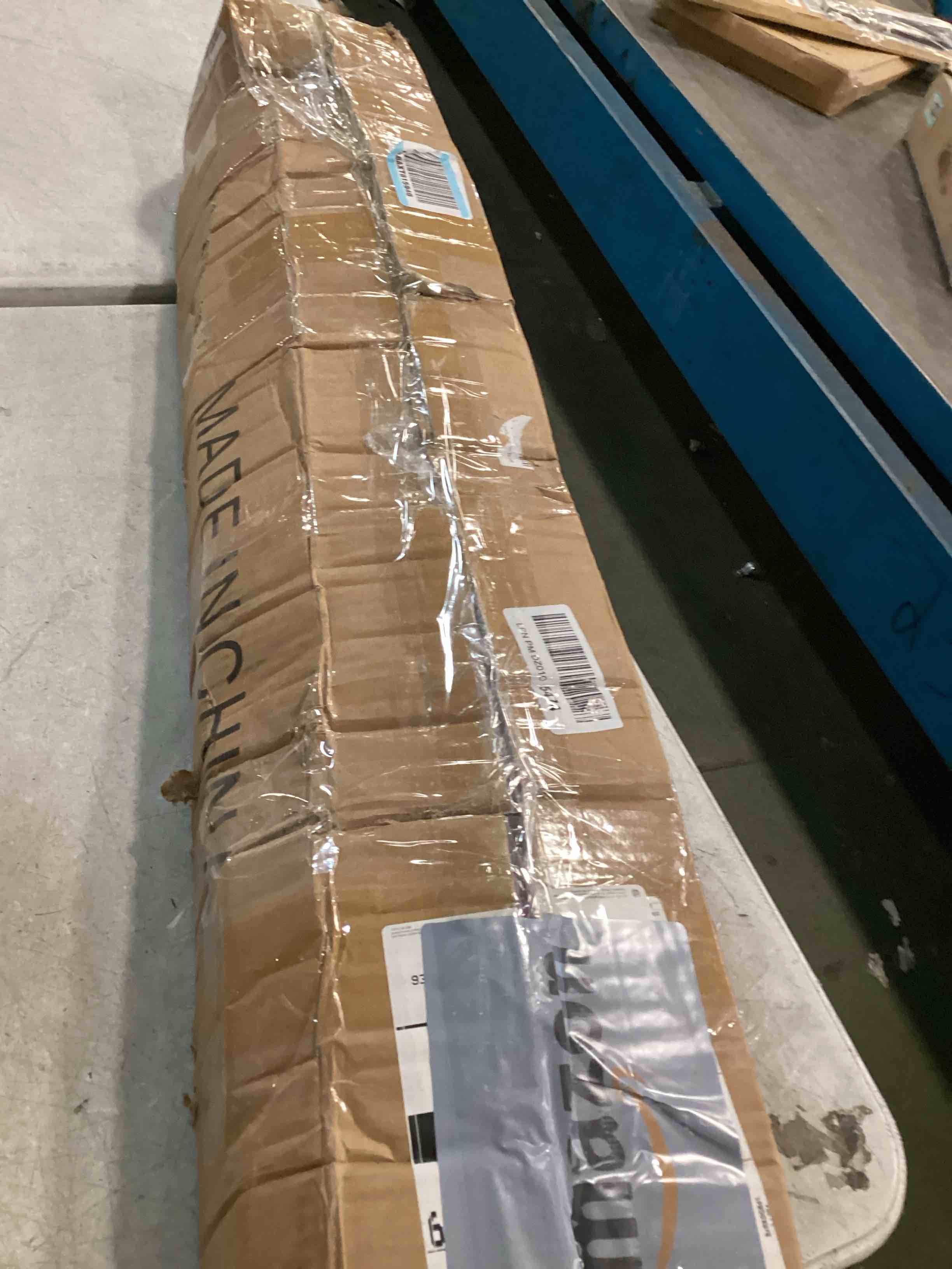 https://s3.amazonaws.com/lotting-images-prod/bidfta/PPE3477465_1749842237968.jpeg