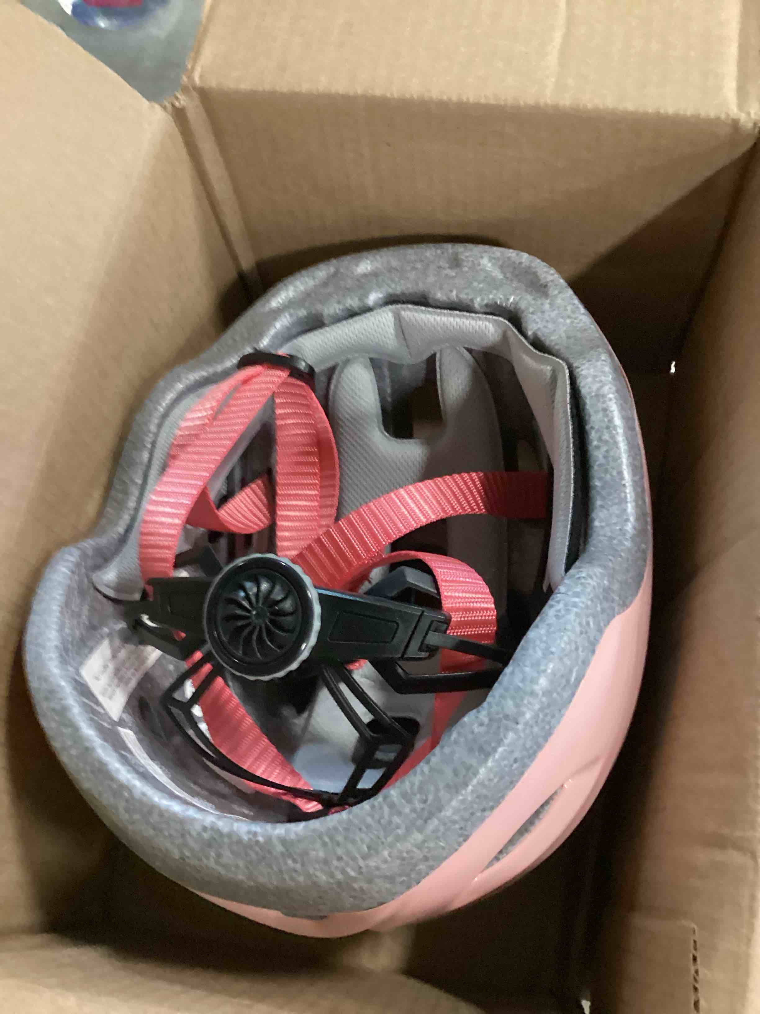 https://s3.amazonaws.com/lotting-images-prod/bidfta/PPE3477479_1749843429434.jpeg