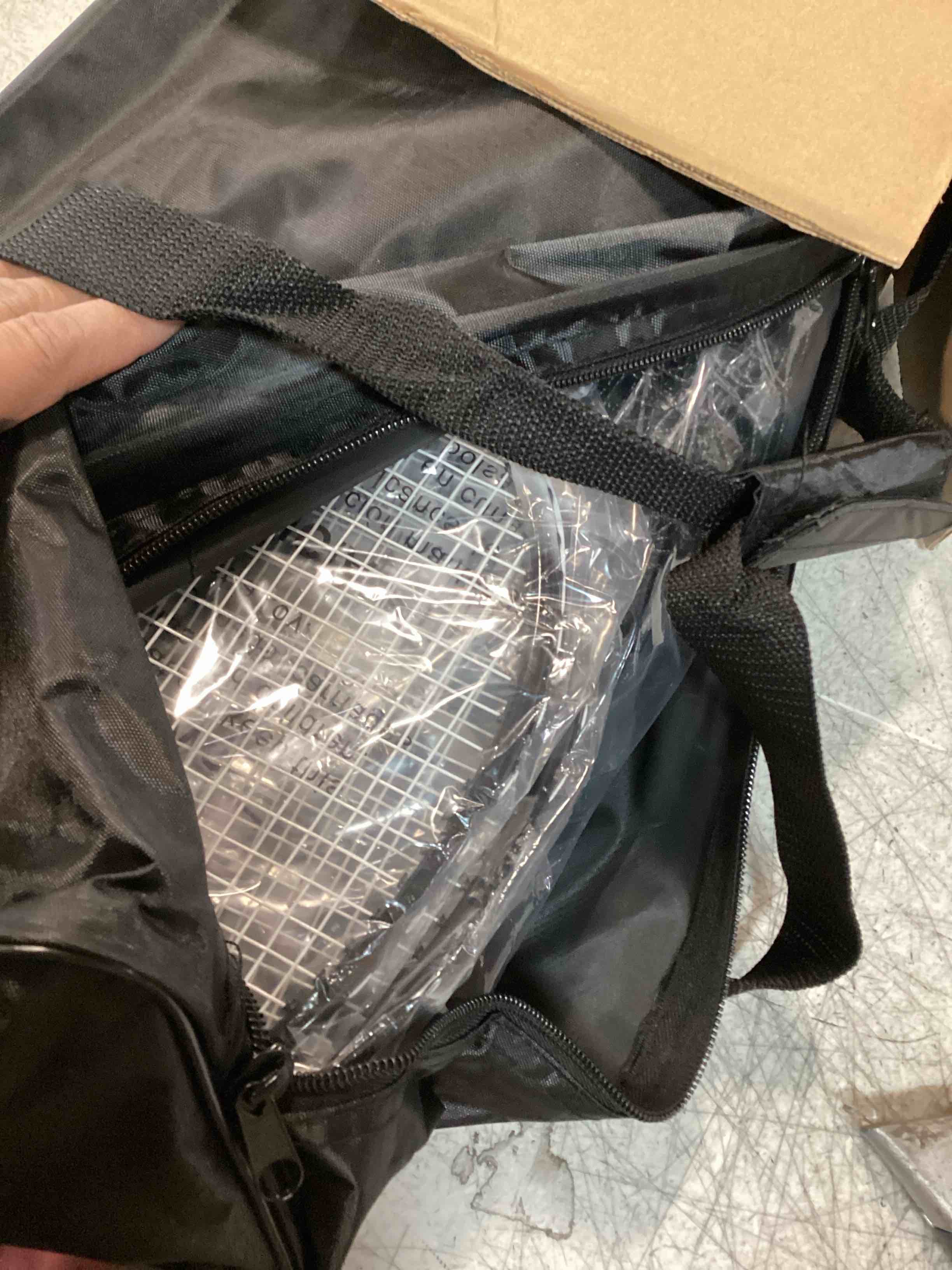 https://s3.amazonaws.com/lotting-images-prod/bidfta/PPE3477658_1749913861023.jpeg