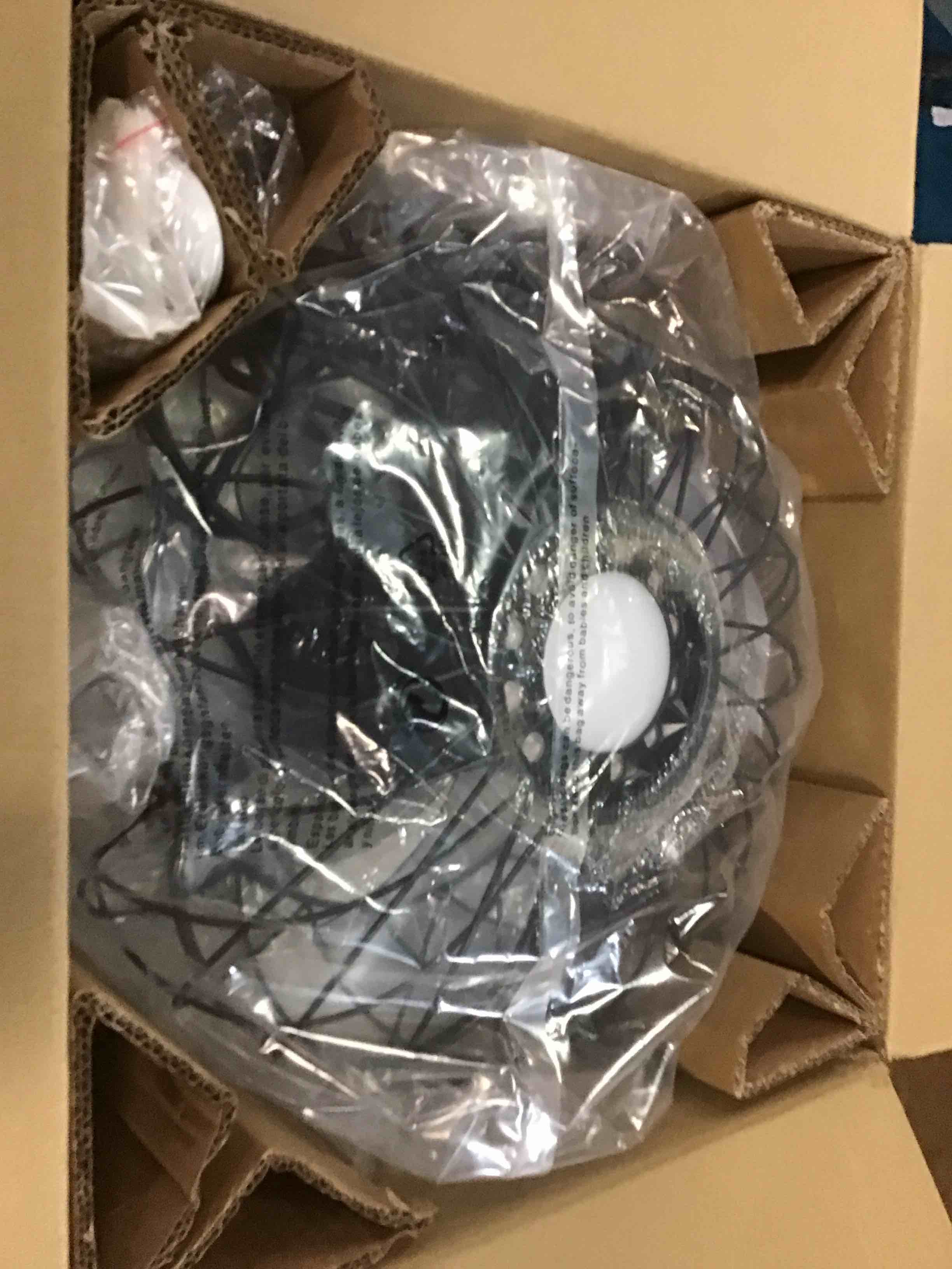 https://s3.amazonaws.com/lotting-images-prod/bidfta/PPE3478038_1747052700880.jpeg