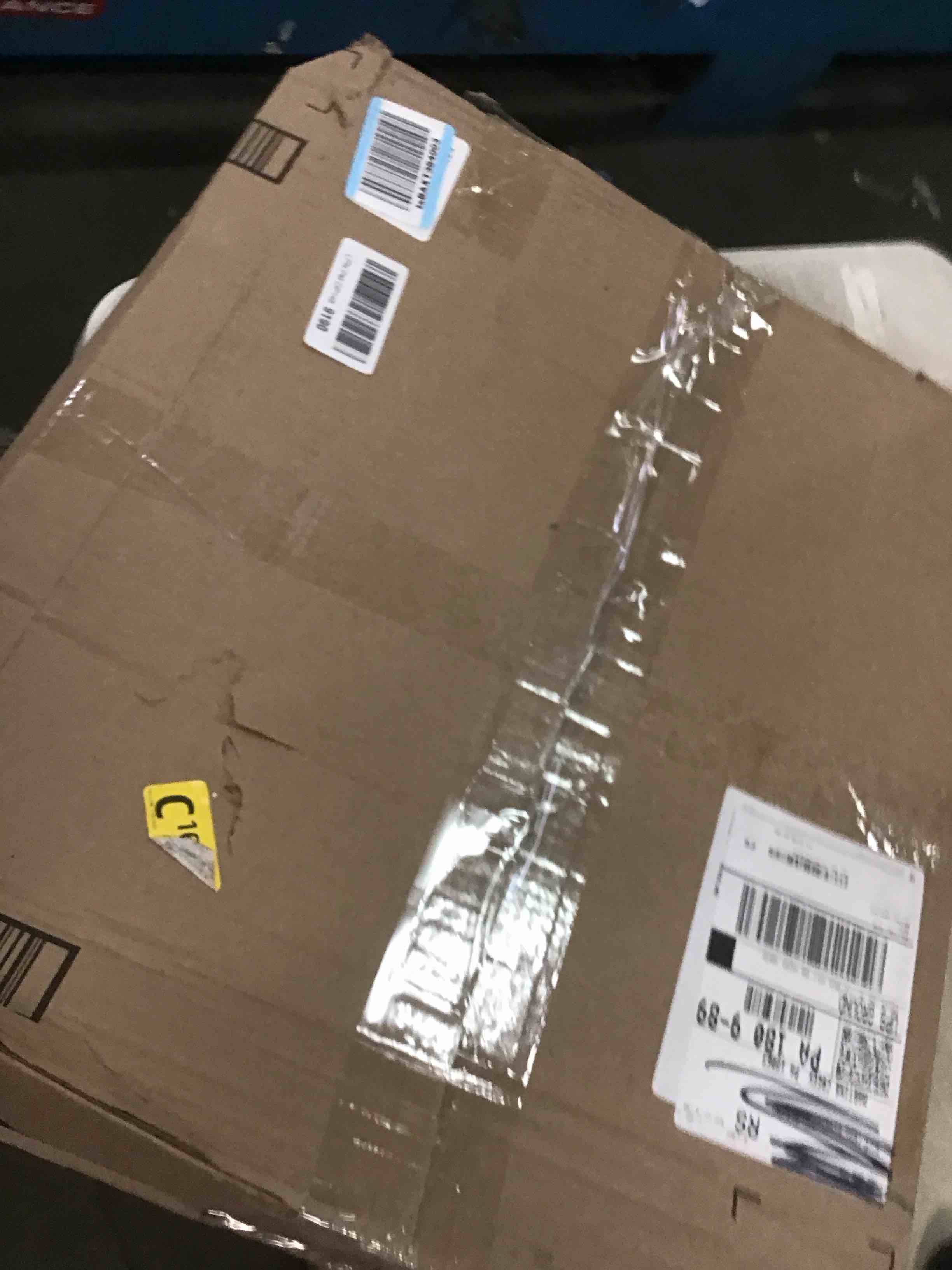 https://s3.amazonaws.com/lotting-images-prod/bidfta/PPE3478149_1747058047717.jpeg