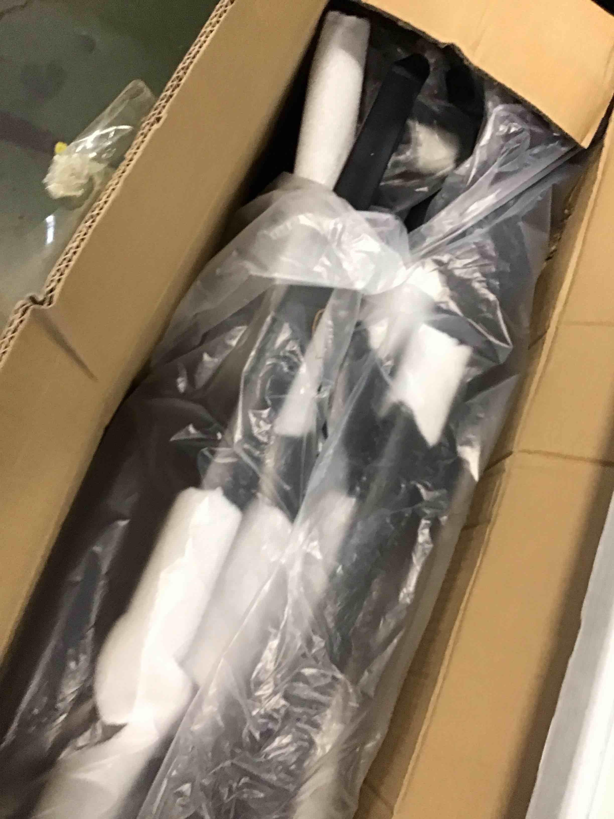 https://s3.amazonaws.com/lotting-images-prod/bidfta/PPE3478964_1747226056001.jpeg