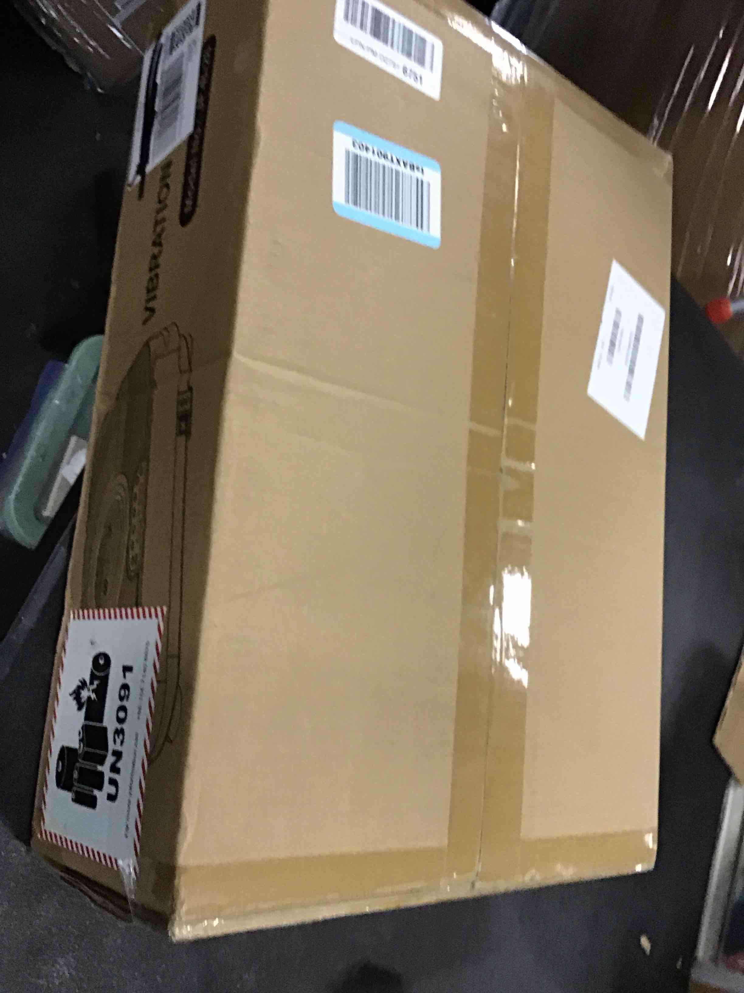 https://s3.amazonaws.com/lotting-images-prod/bidfta/PPE3480652_1747678777195.jpeg