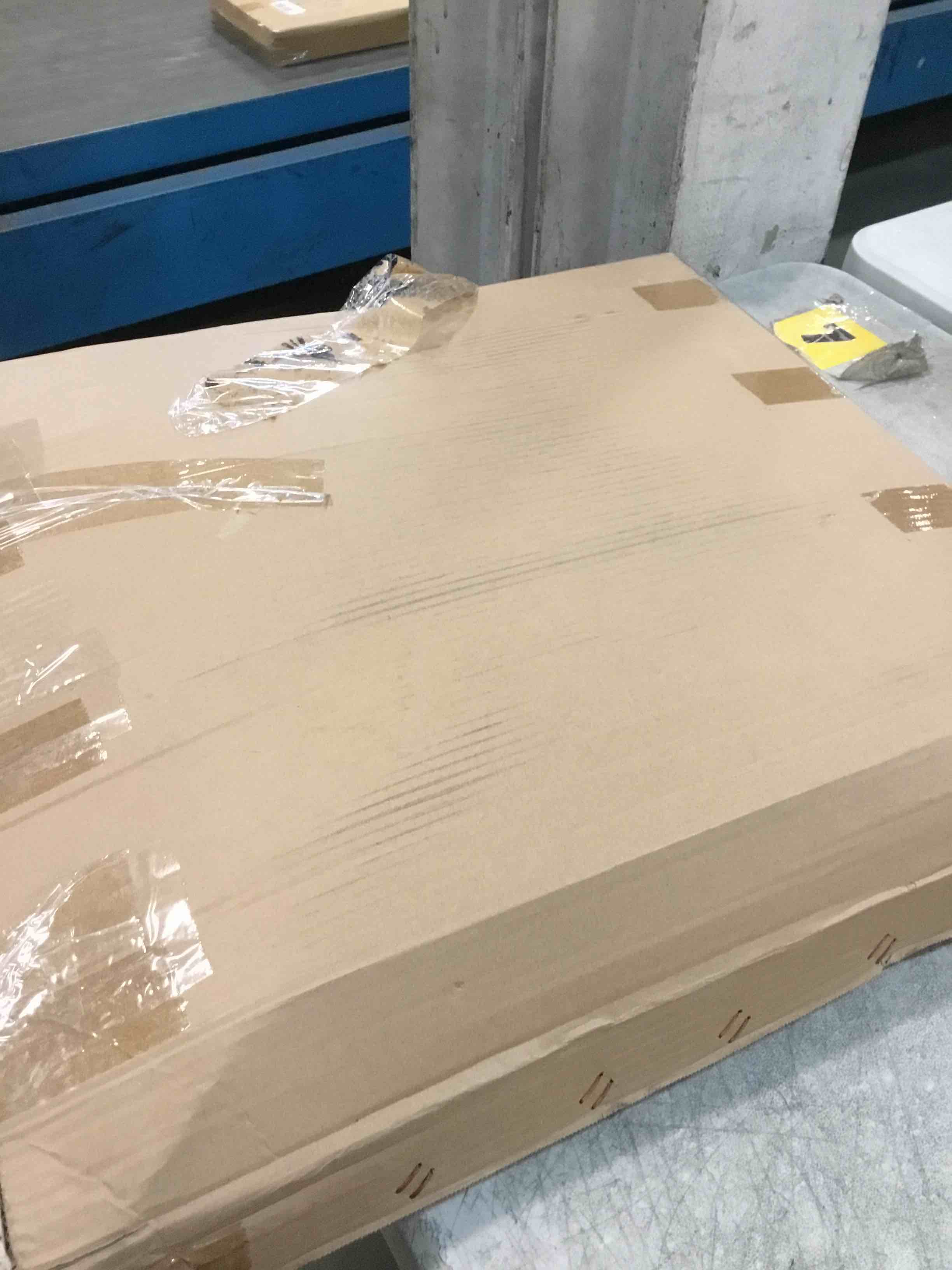 https://s3.amazonaws.com/lotting-images-prod/bidfta/PPE3481287_1746802268467.jpeg