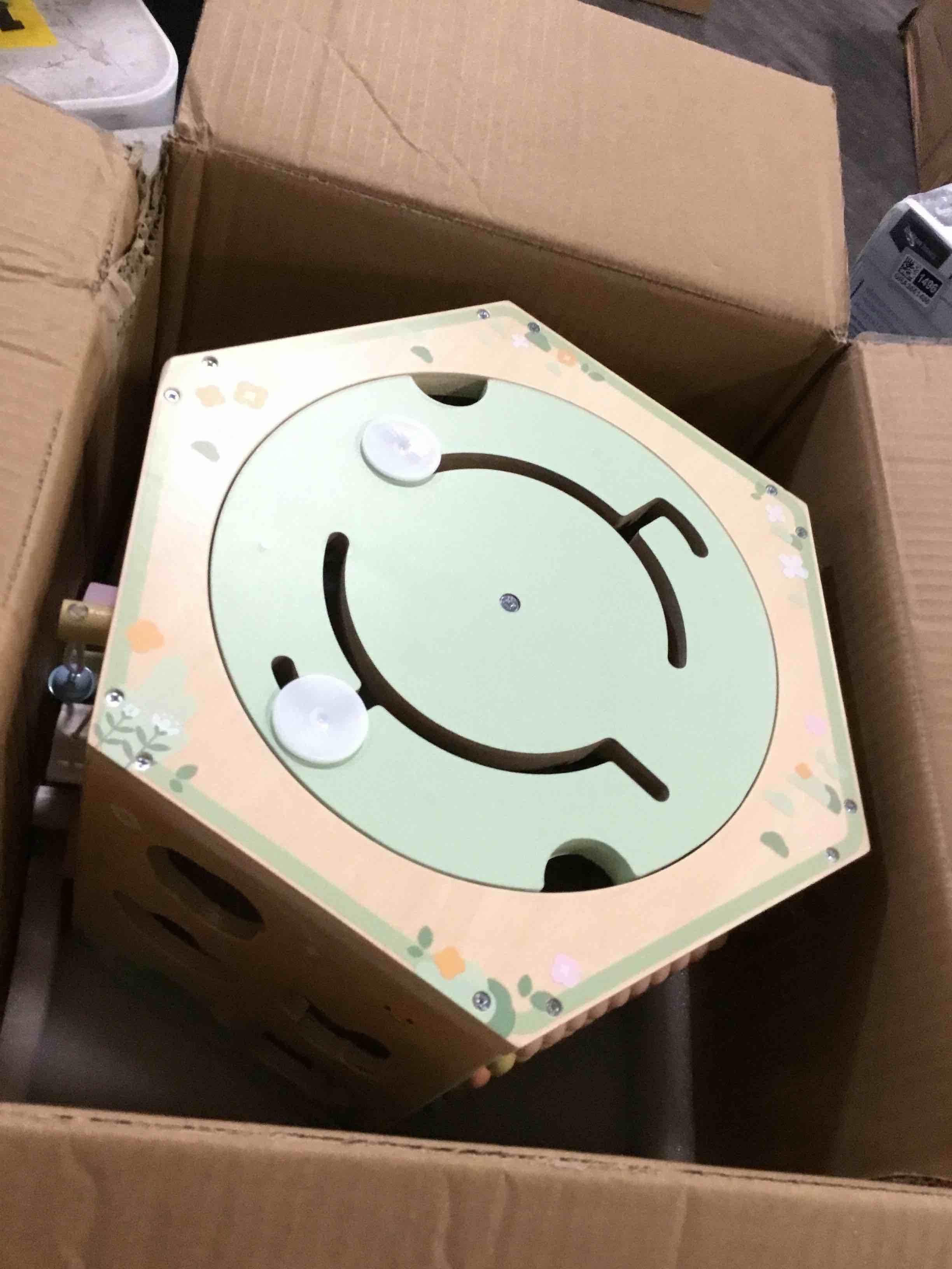 https://s3.amazonaws.com/lotting-images-prod/bidfta/PPE3482283_1747405556634.jpeg