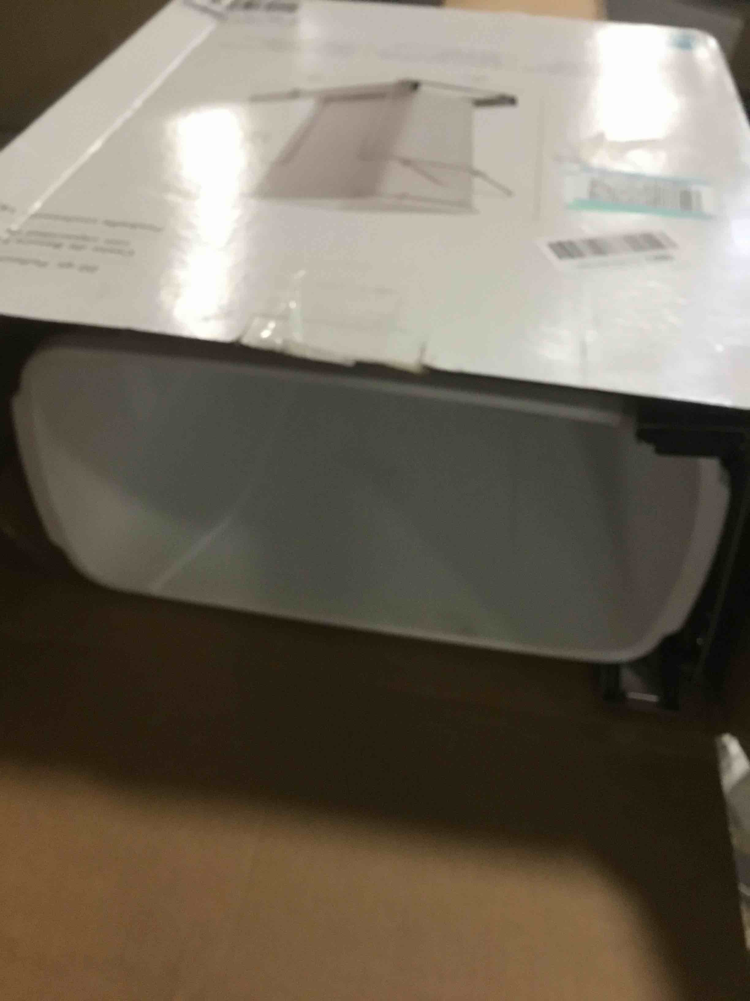 https://s3.amazonaws.com/lotting-images-prod/bidfta/PPE3482673_1747751004093.jpeg