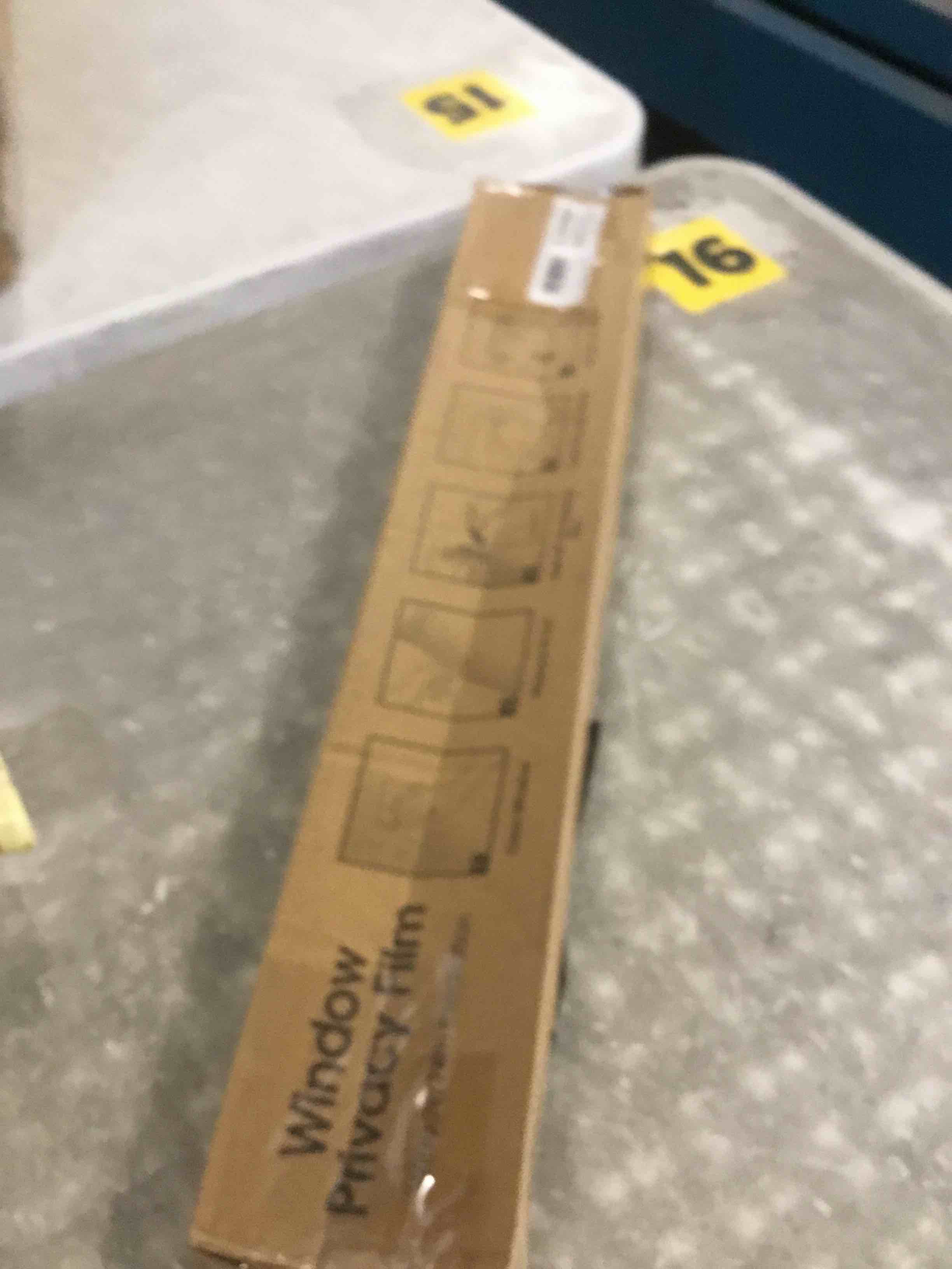 https://s3.amazonaws.com/lotting-images-prod/bidfta/PPE3483260_1747928917440.jpeg