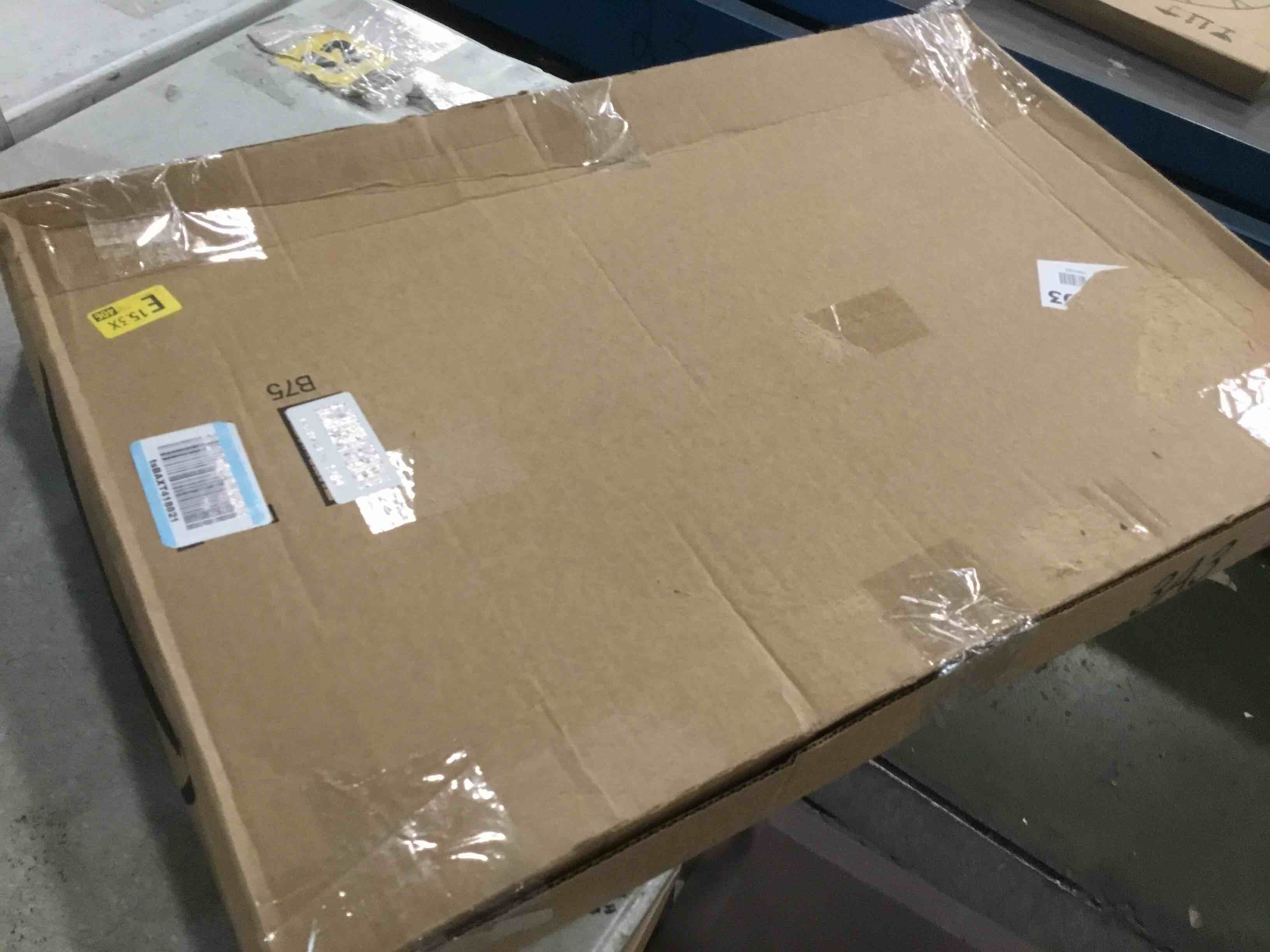 https://s3.amazonaws.com/lotting-images-prod/bidfta/PPE3483940_1748962150250.jpeg