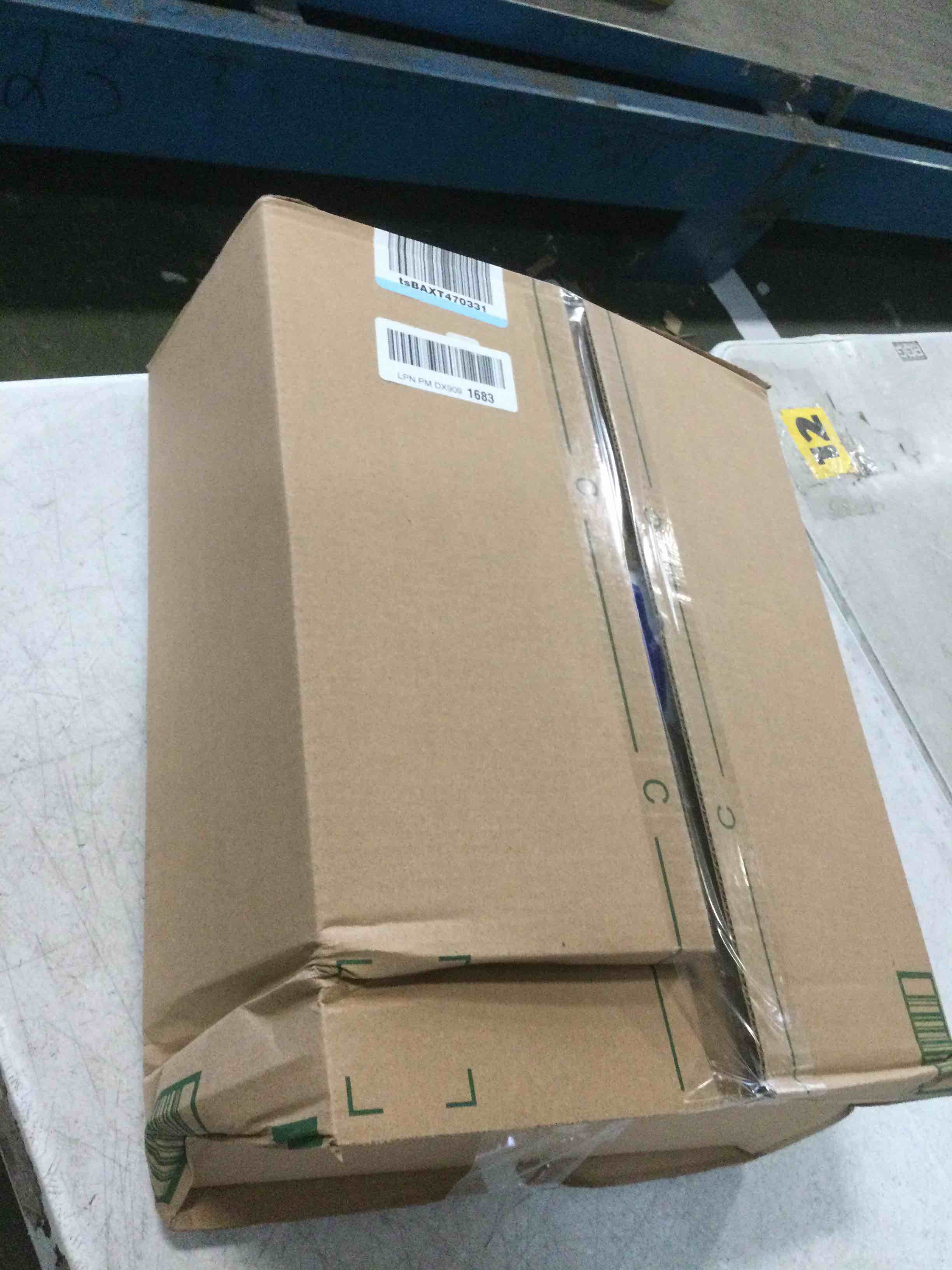 https://s3.amazonaws.com/lotting-images-prod/bidfta/PPE3484116_1746801604839.jpeg