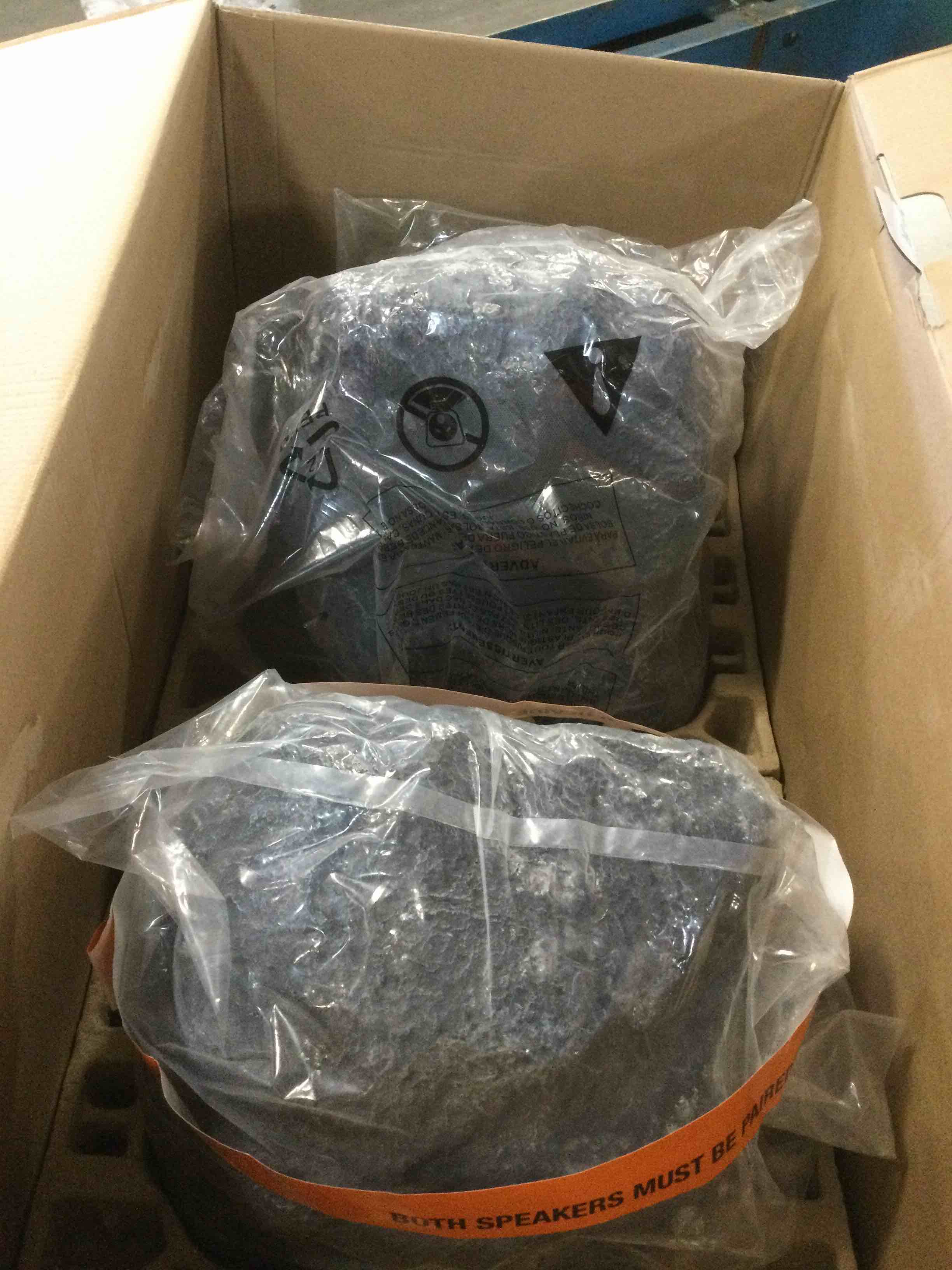 https://s3.amazonaws.com/lotting-images-prod/bidfta/PPE3484156_1746805452711.jpeg