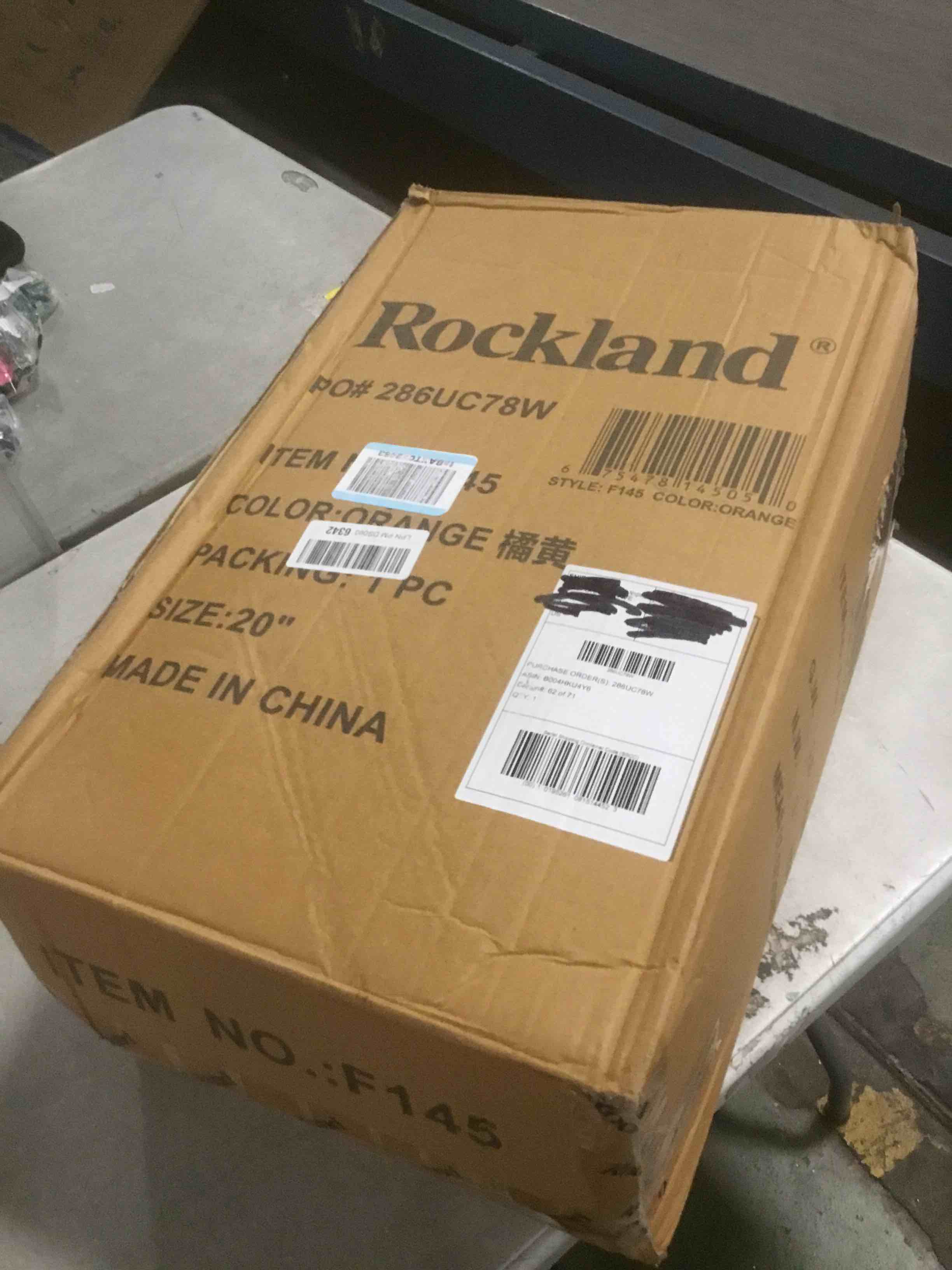 https://s3.amazonaws.com/lotting-images-prod/bidfta/PPE3484439_1747401595658.jpeg