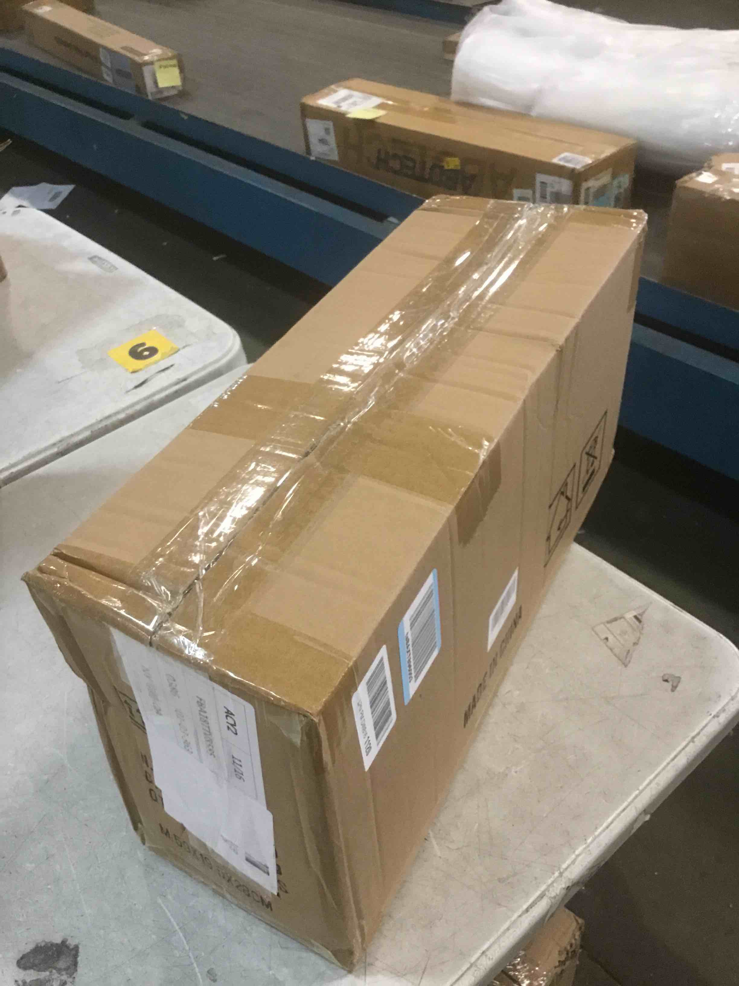 https://s3.amazonaws.com/lotting-images-prod/bidfta/PPE3486143_1748961215461.jpeg