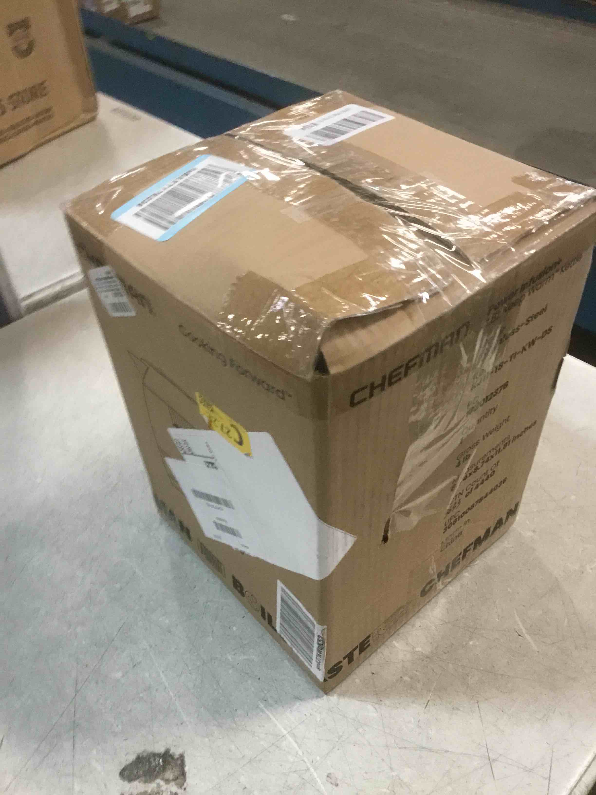 https://s3.amazonaws.com/lotting-images-prod/bidfta/PPE3486257_1748976802912.jpeg