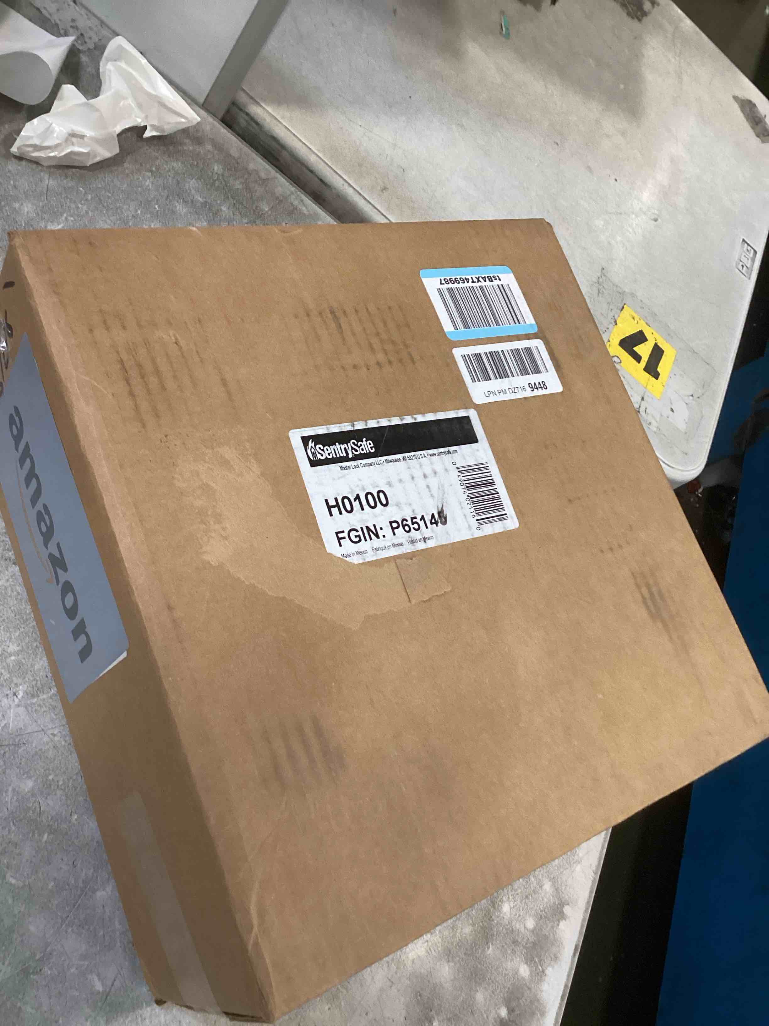 https://s3.amazonaws.com/lotting-images-prod/bidfta/PPE3487264_1747247848051.jpeg