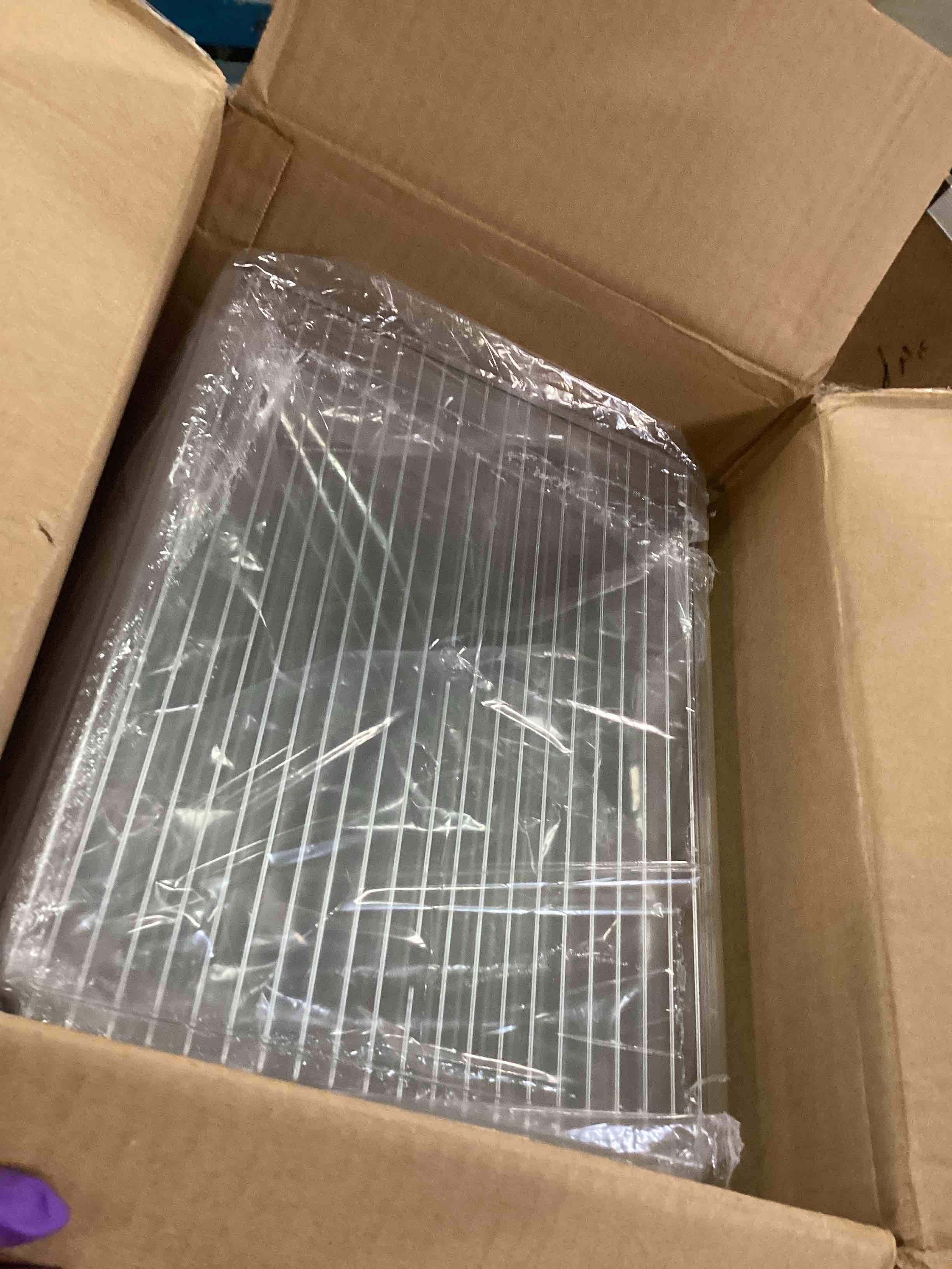 https://s3.amazonaws.com/lotting-images-prod/bidfta/PPE3488296_1747764036336.jpeg