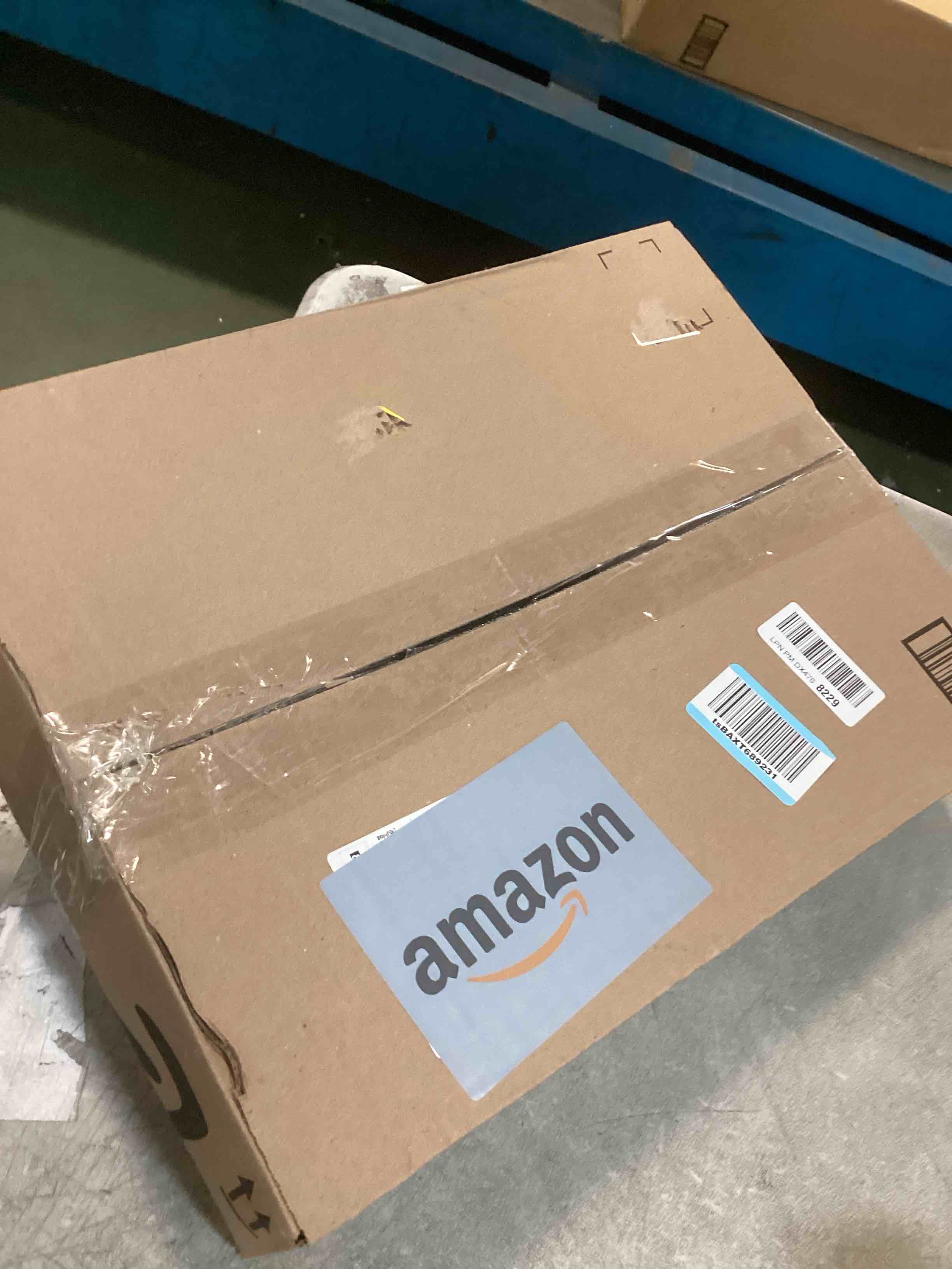 https://s3.amazonaws.com/lotting-images-prod/bidfta/PPE3488917_1748356064877.jpeg