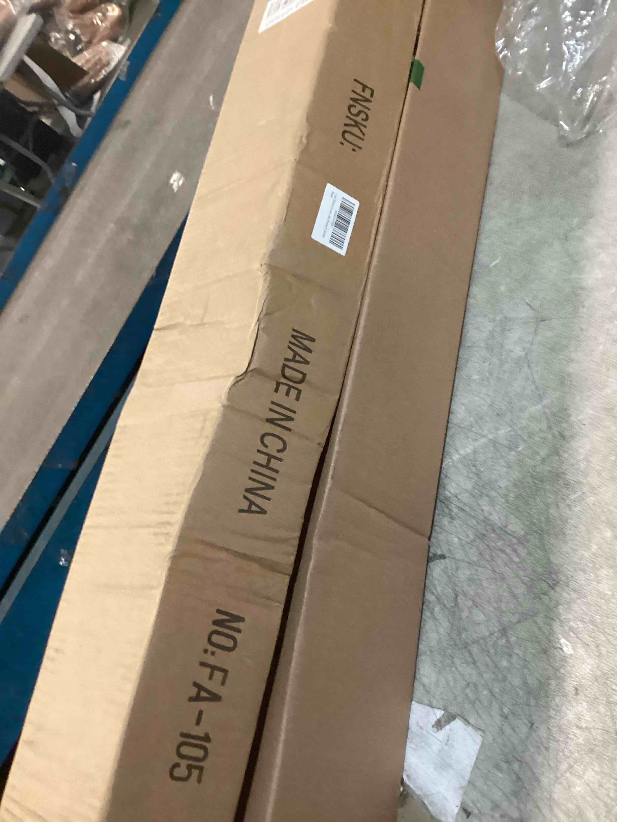 https://s3.amazonaws.com/lotting-images-prod/bidfta/PPE3489035_1748363553350.jpeg