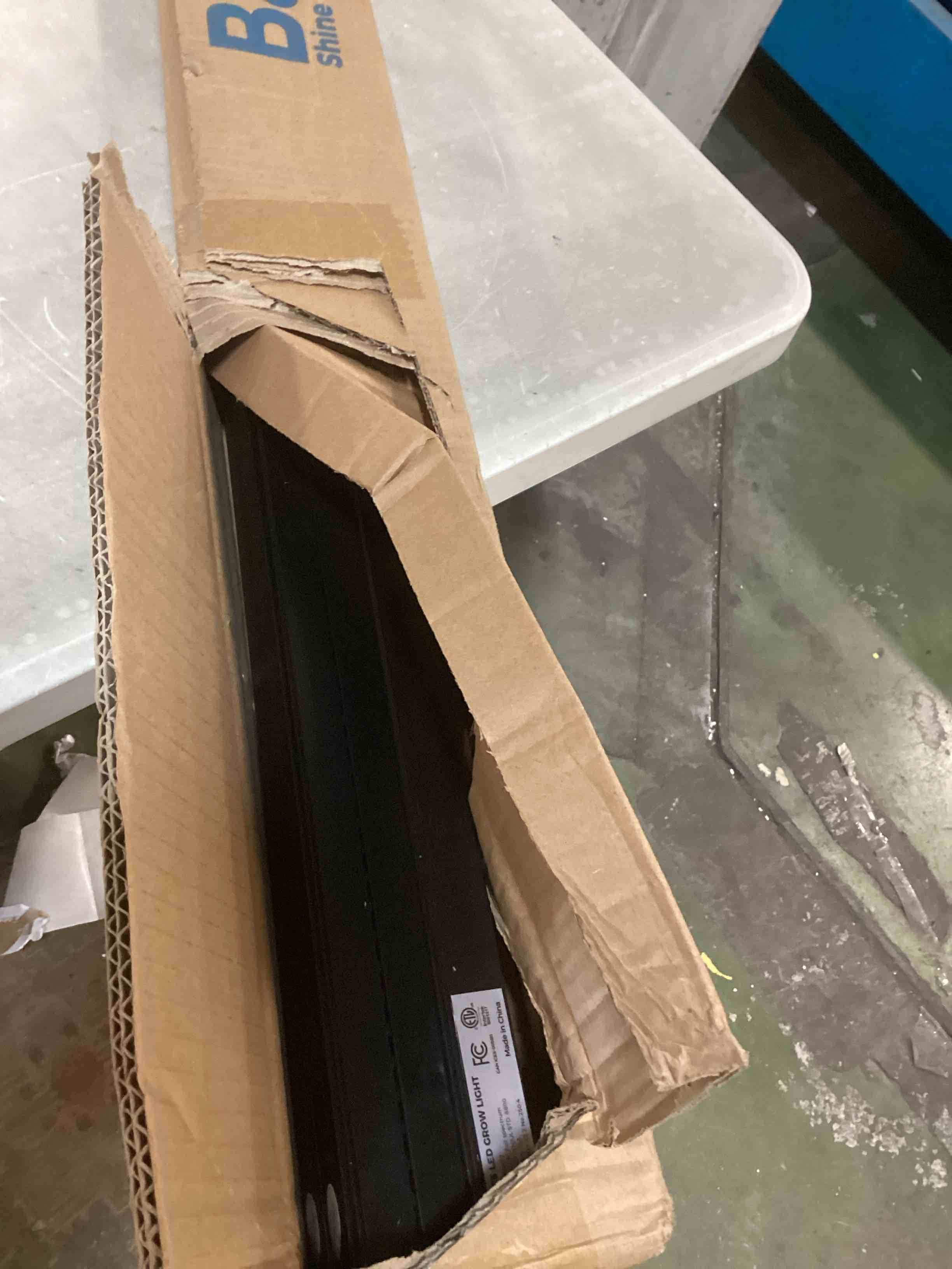 https://s3.amazonaws.com/lotting-images-prod/bidfta/PPE3489207_1748463350595.jpeg