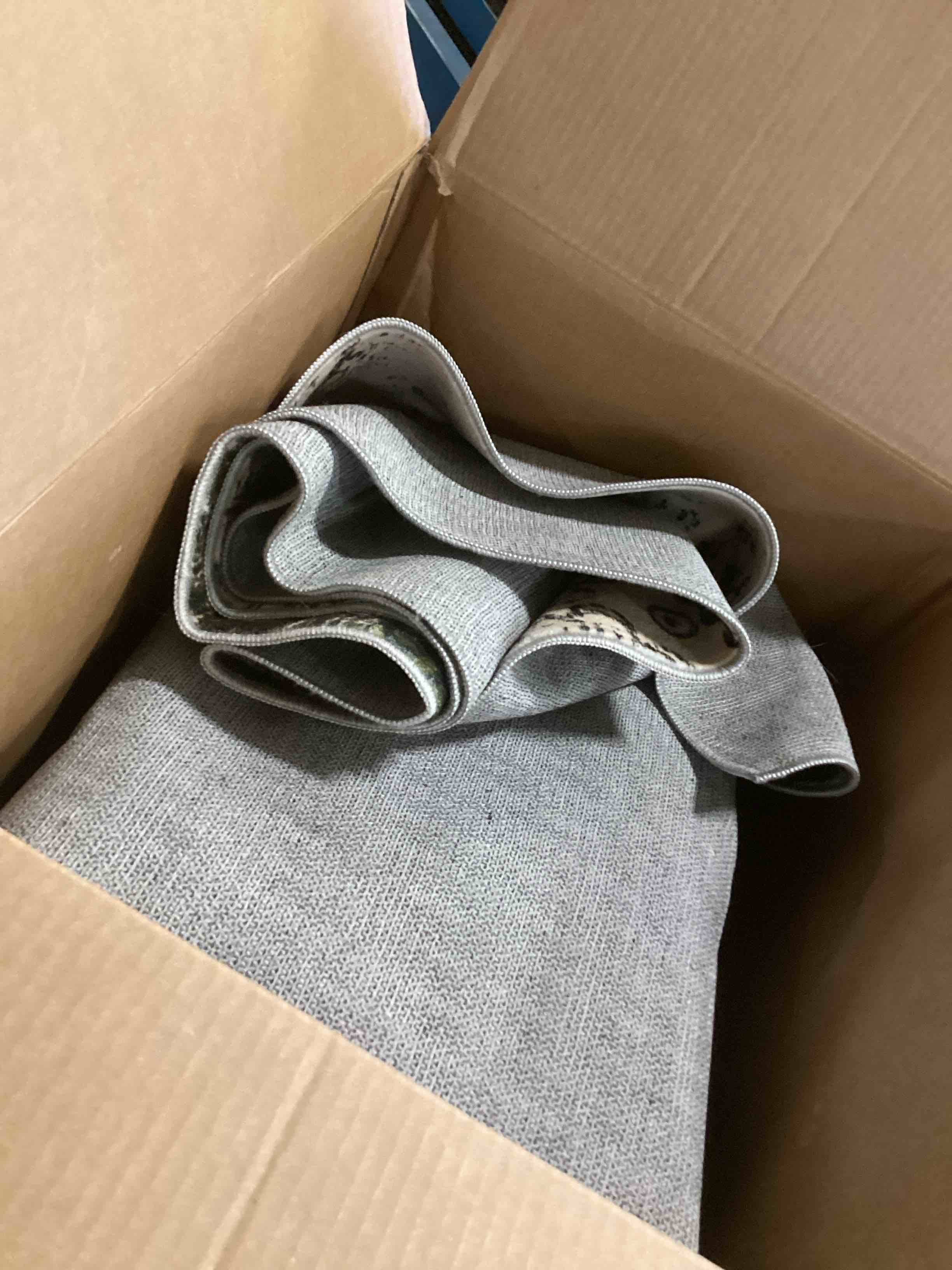 https://s3.amazonaws.com/lotting-images-prod/bidfta/PPE3489824_1748872114269.jpeg