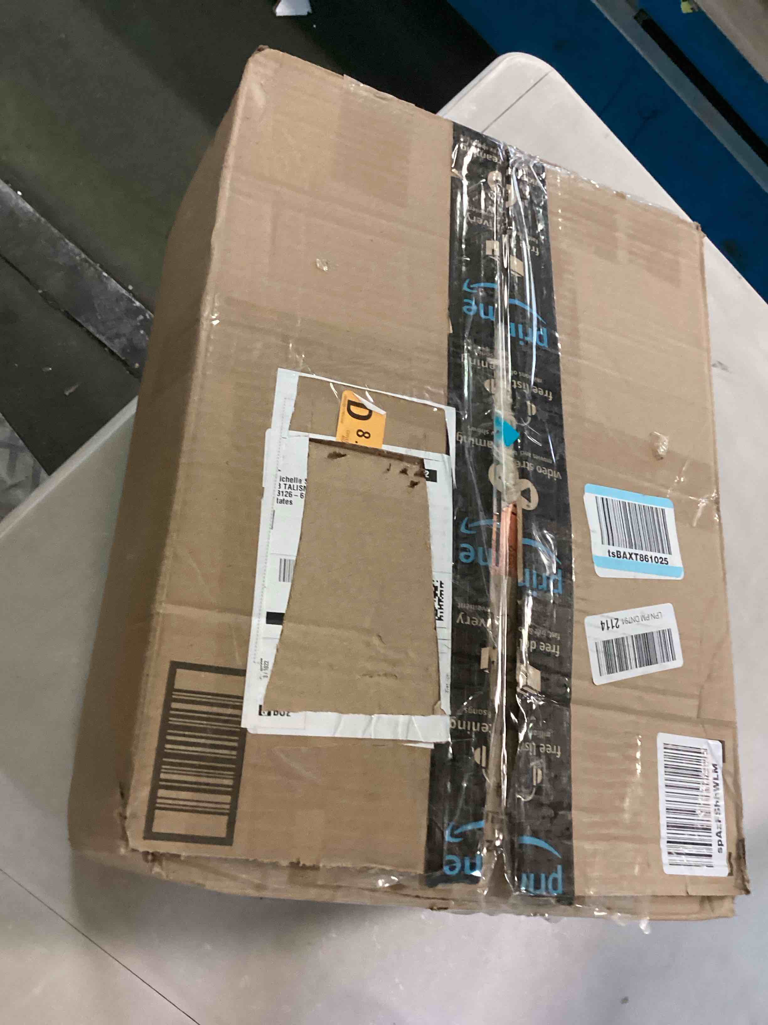 https://s3.amazonaws.com/lotting-images-prod/bidfta/PPE3490281_1746450902872.jpeg
