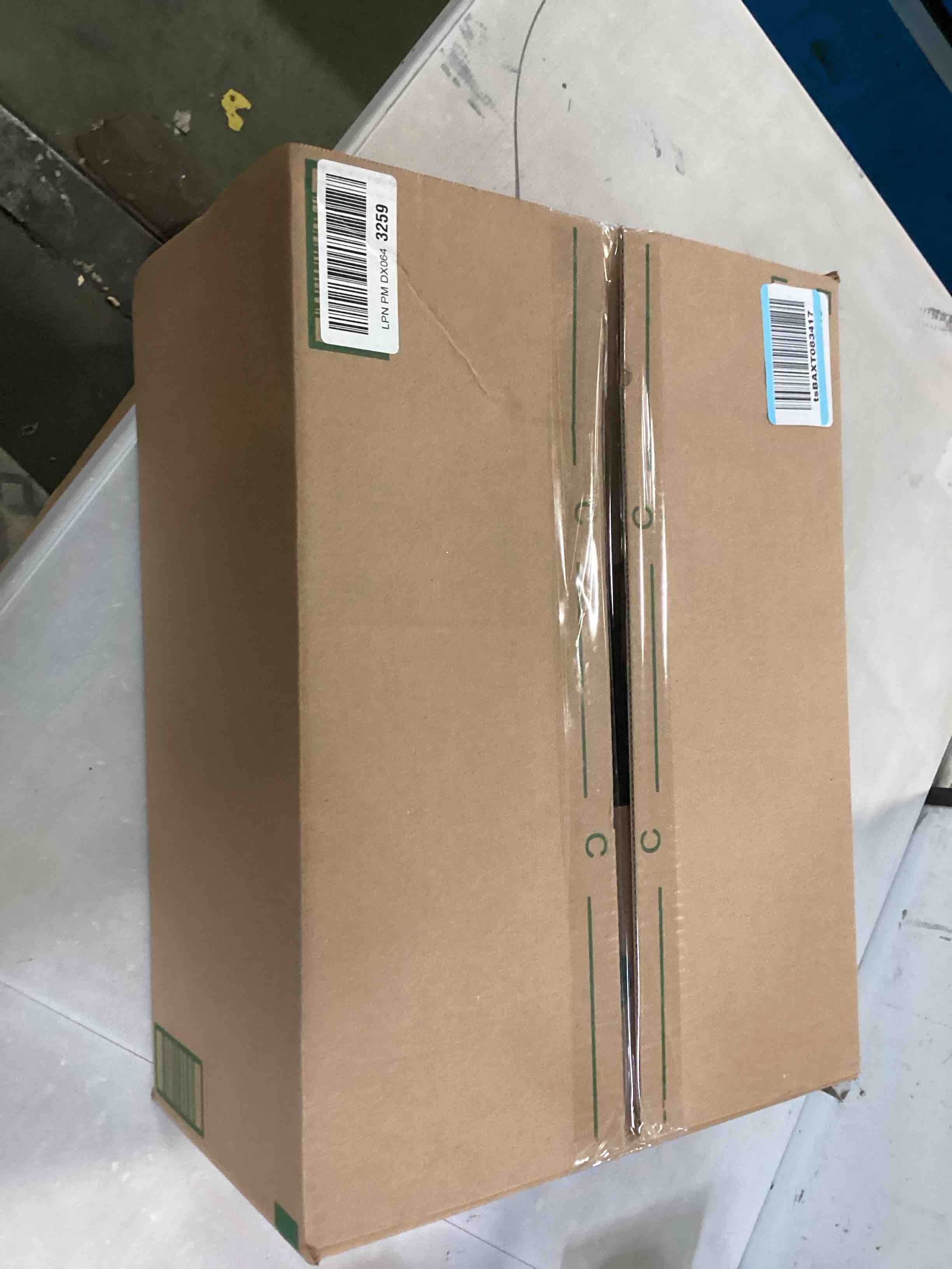 https://s3.amazonaws.com/lotting-images-prod/bidfta/PPE3490419_1746468279640.jpeg