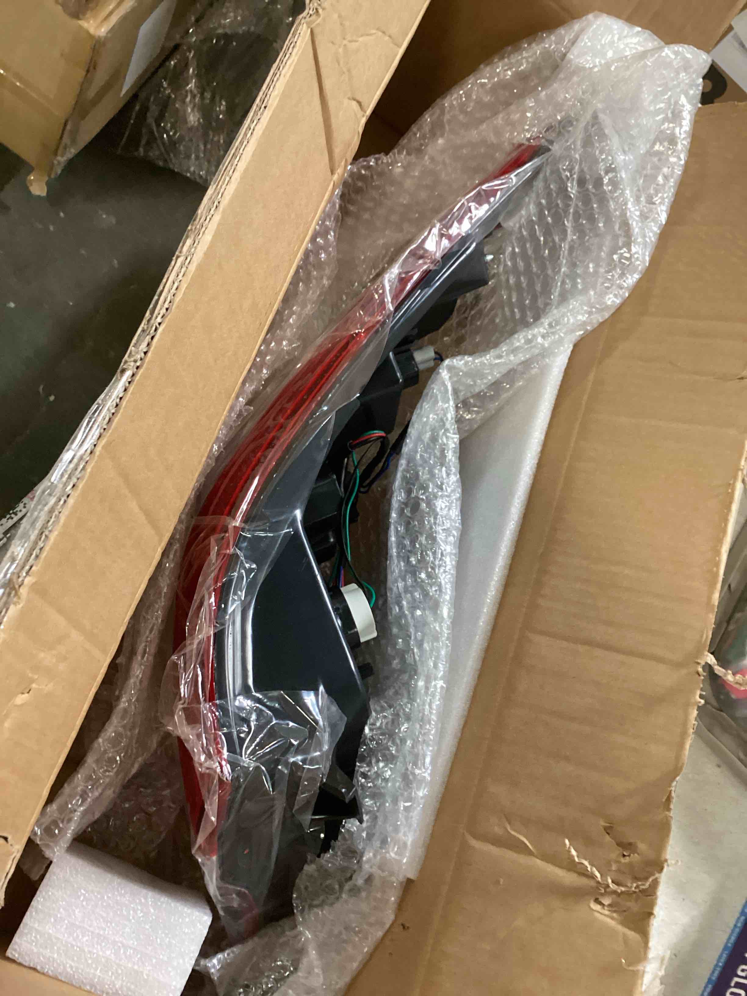 https://s3.amazonaws.com/lotting-images-prod/bidfta/PPE3490661_1746555003368.jpeg