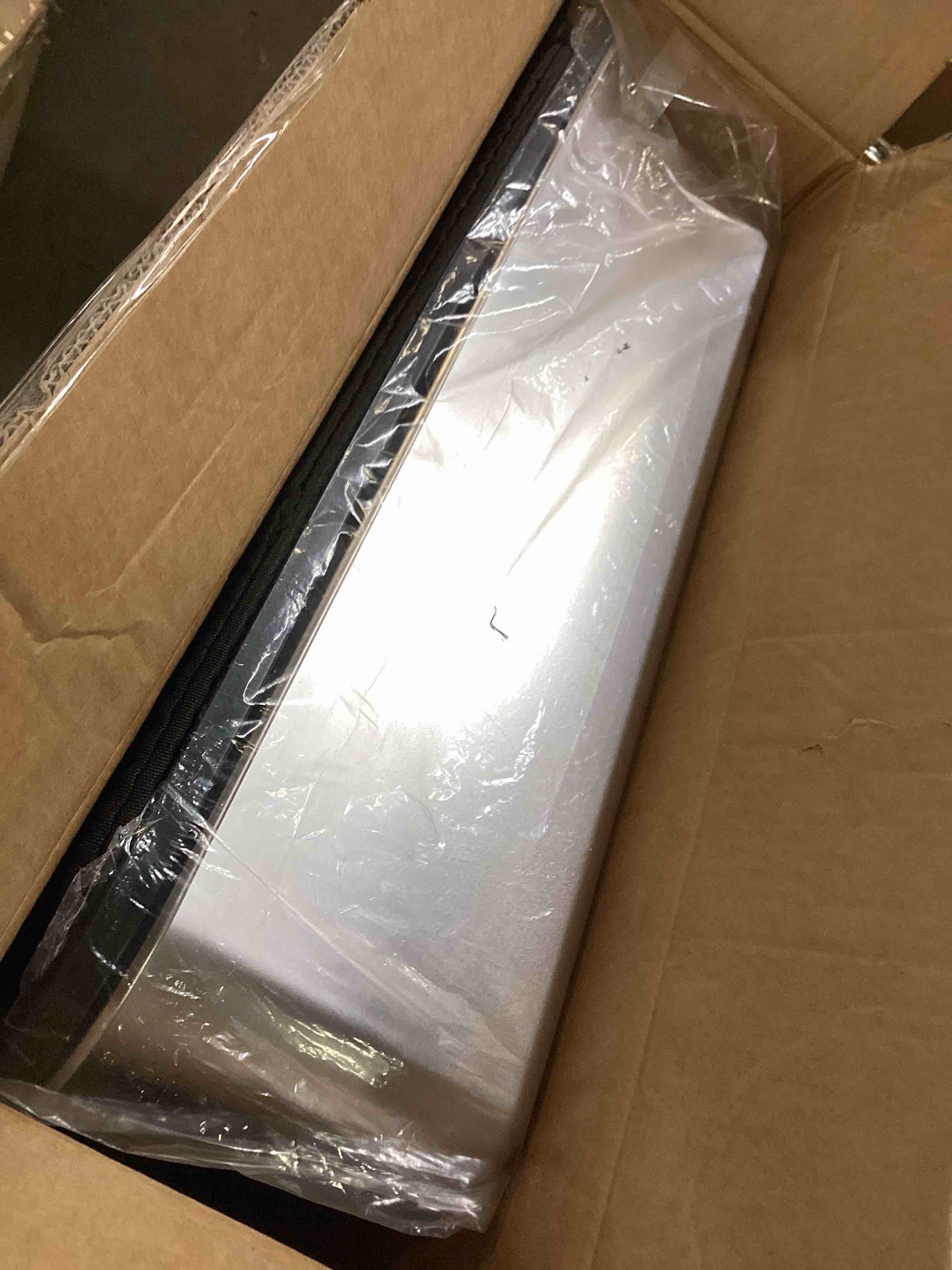 https://s3.amazonaws.com/lotting-images-prod/bidfta/PPE3490674_1746556369736.jpeg