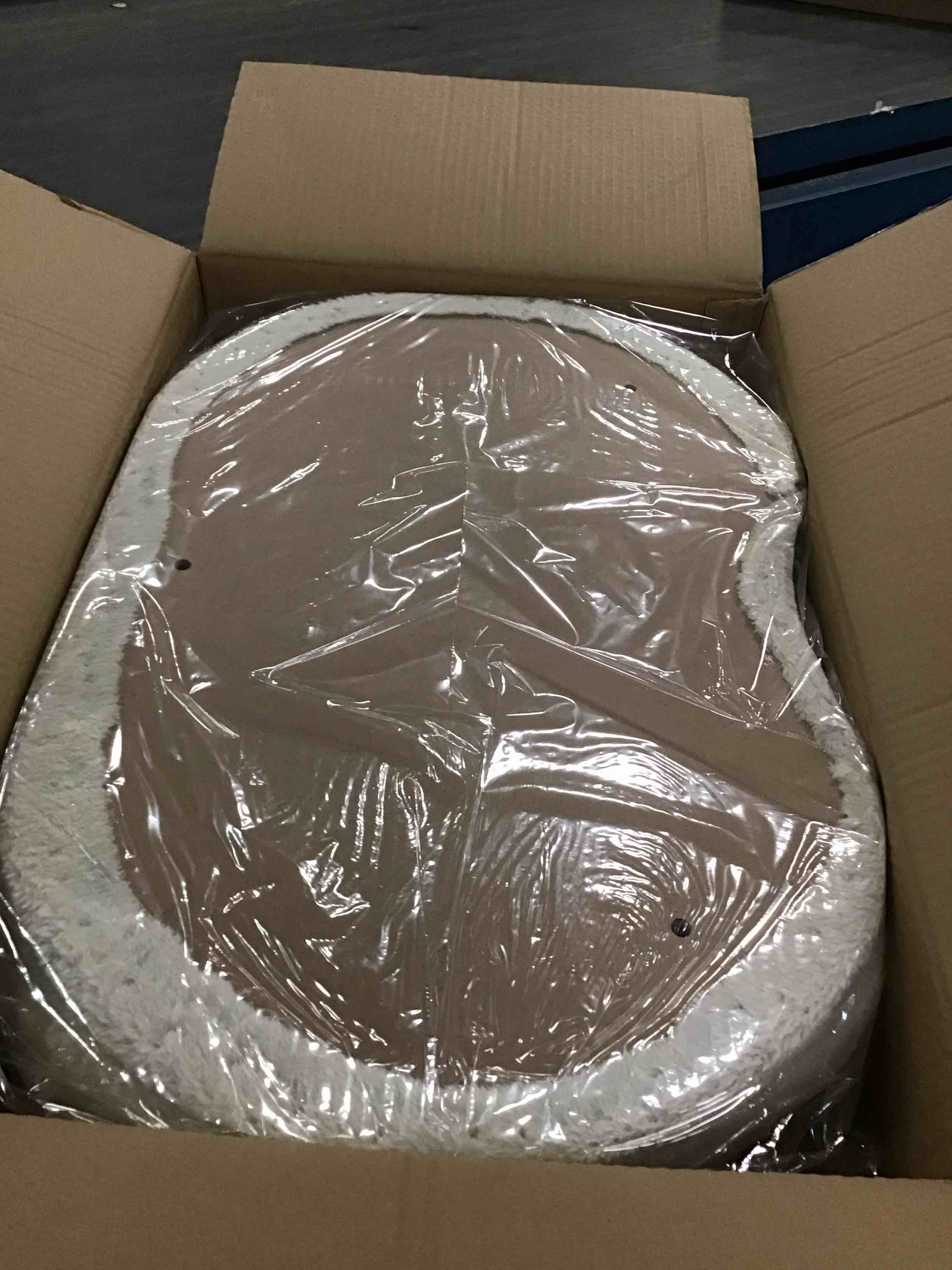 https://s3.amazonaws.com/lotting-images-prod/bidfta/PPE3490719_1746620255414.jpeg