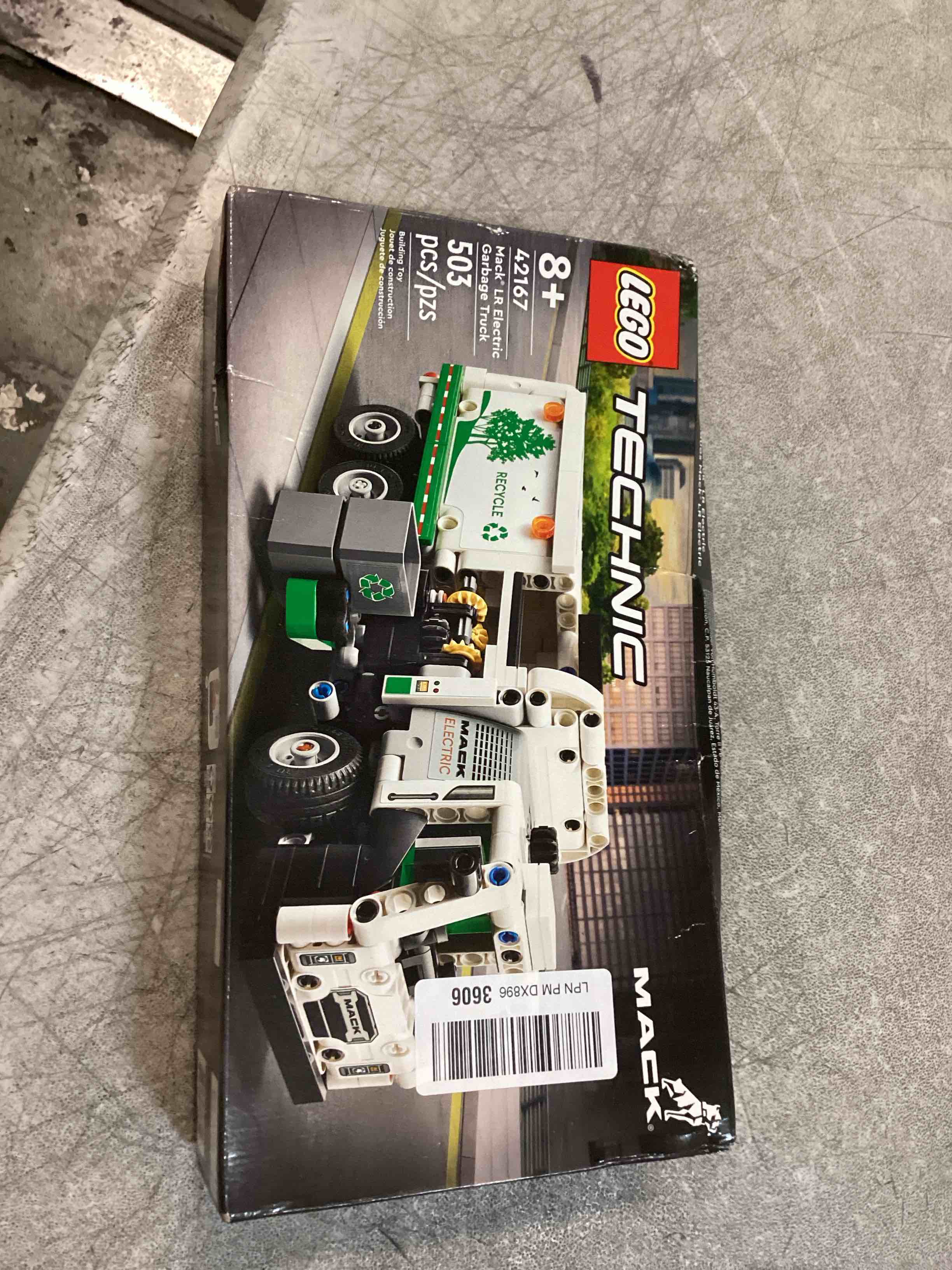 https://s3.amazonaws.com/lotting-images-prod/bidfta/PPE3490967_1746708690450.jpeg