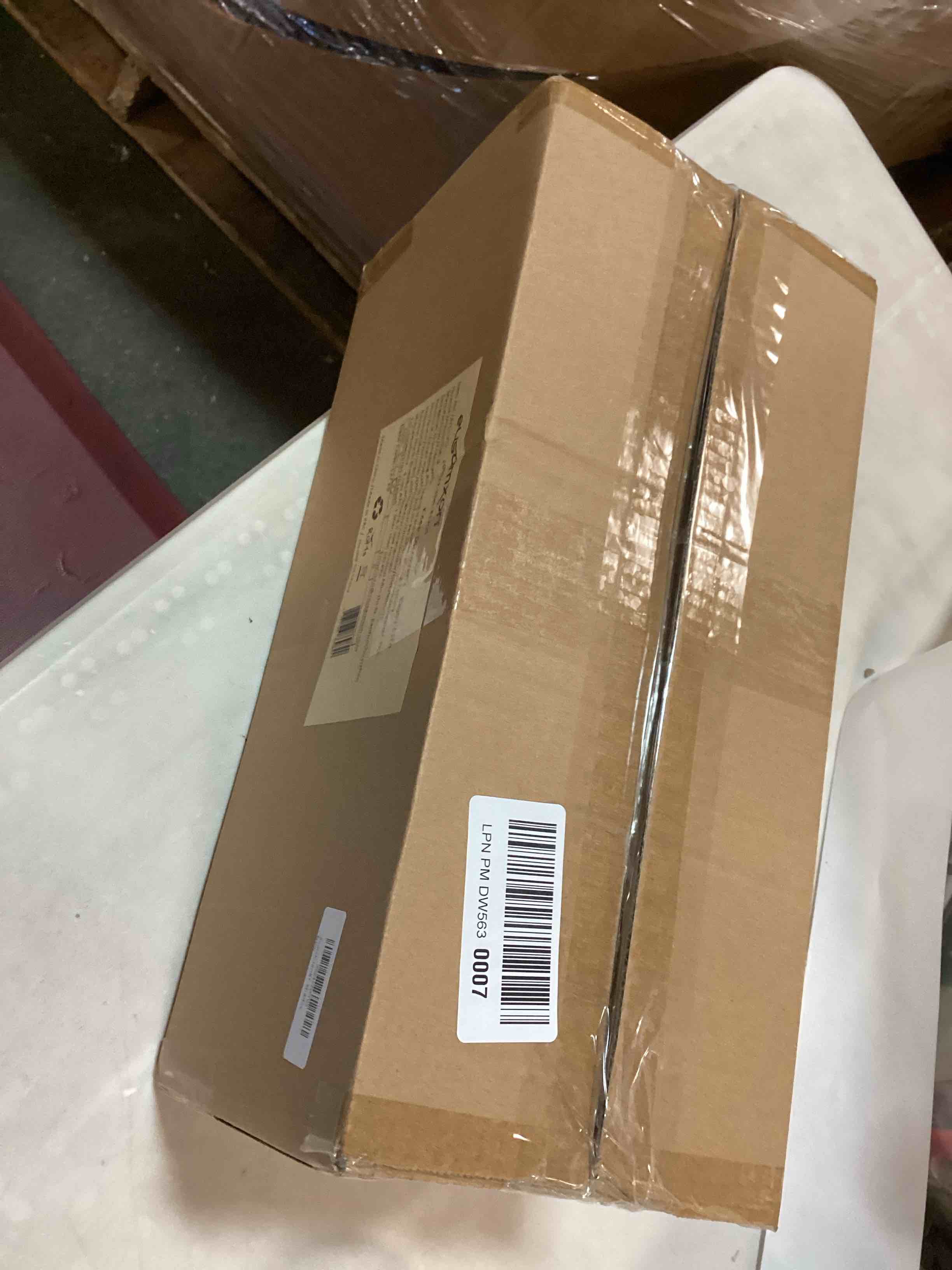 https://s3.amazonaws.com/lotting-images-prod/bidfta/PPE3491267_1746798439459.jpeg