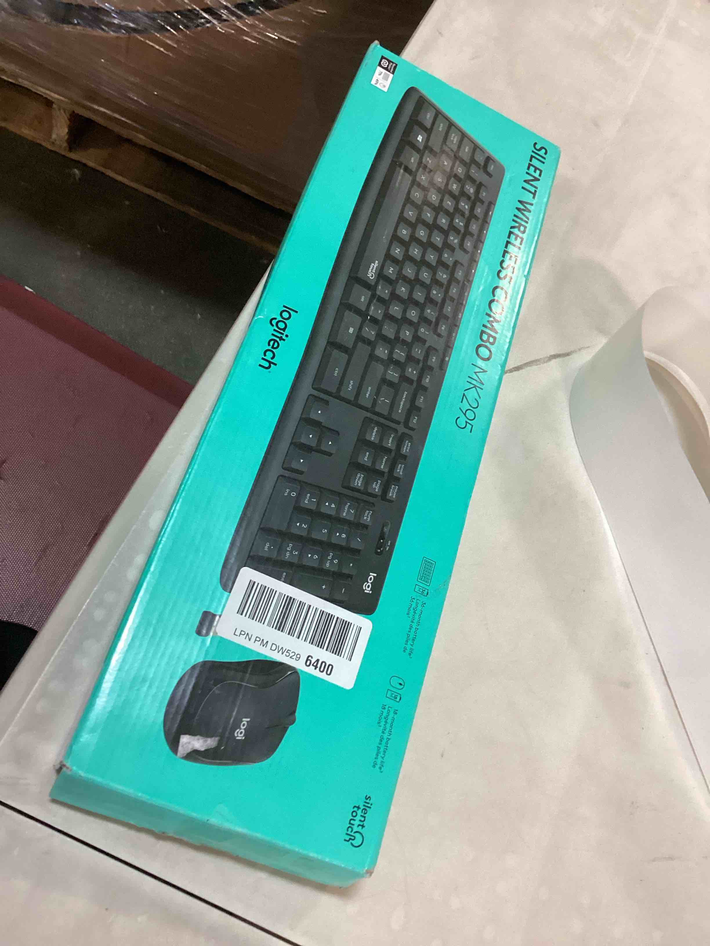 https://s3.amazonaws.com/lotting-images-prod/bidfta/PPE3491273_1746798786106.jpeg