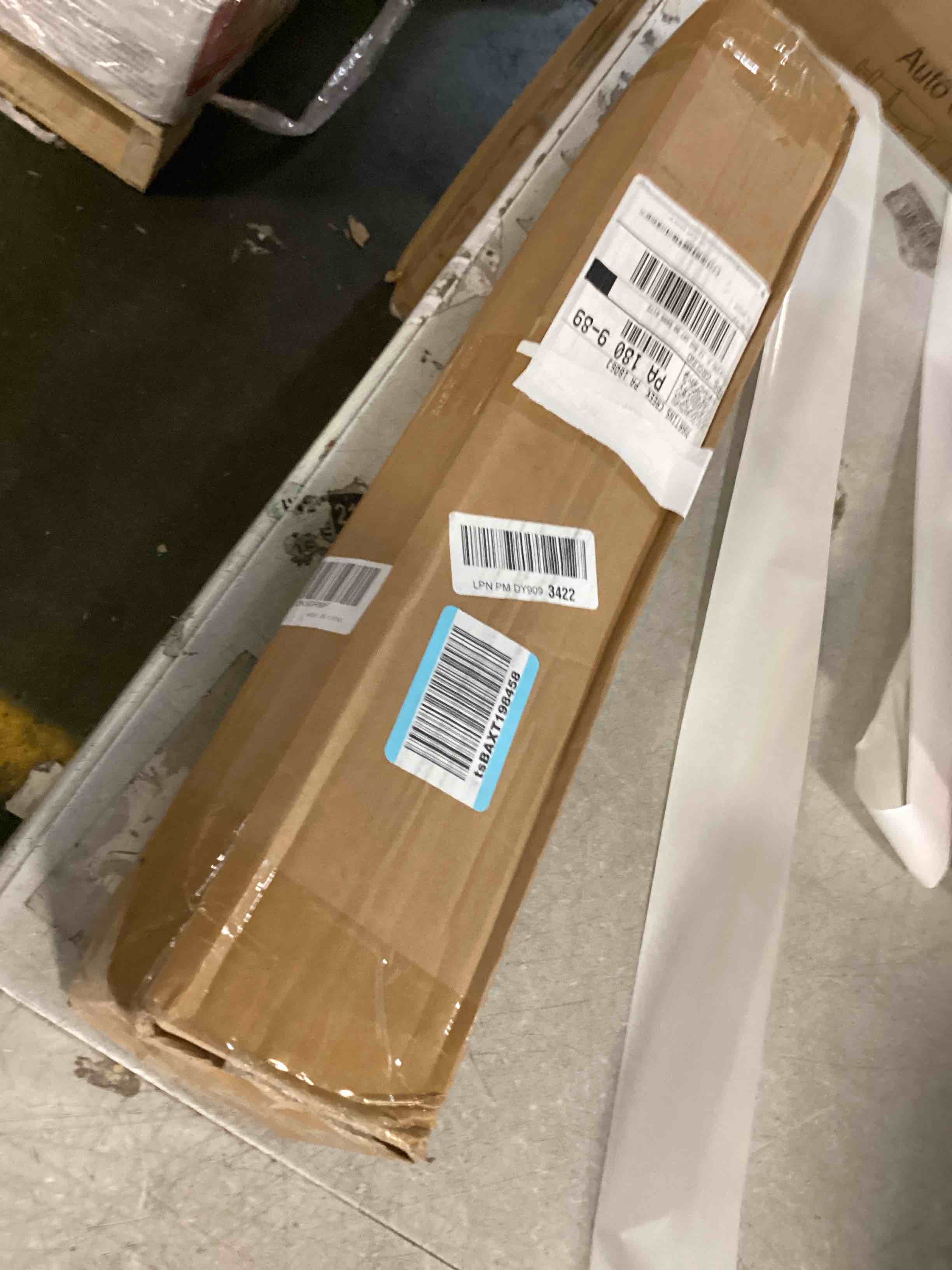 https://s3.amazonaws.com/lotting-images-prod/bidfta/PPE3492178_1747339038325.jpeg