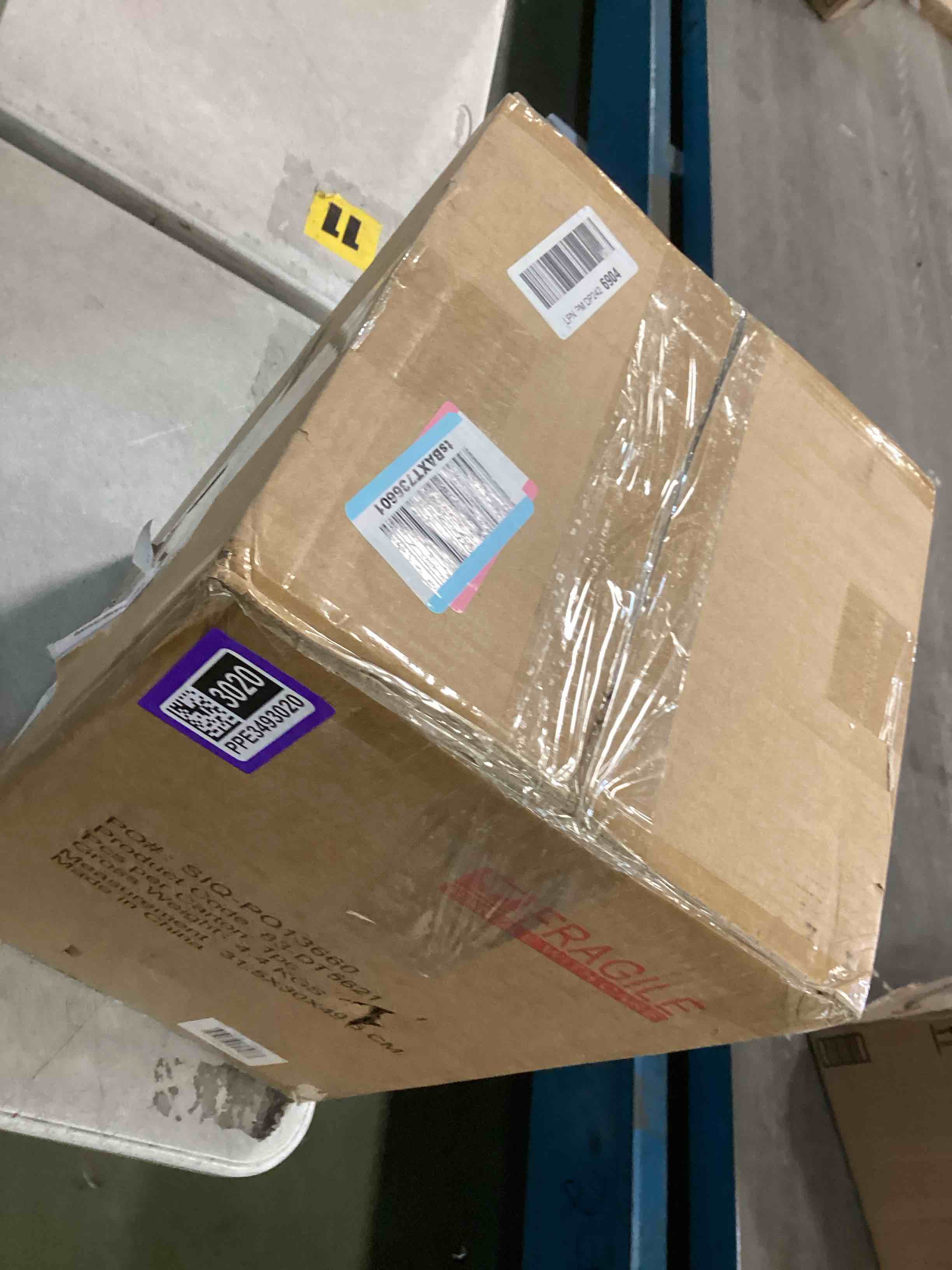 https://s3.amazonaws.com/lotting-images-prod/bidfta/PPE3493020_1746455315802.jpeg