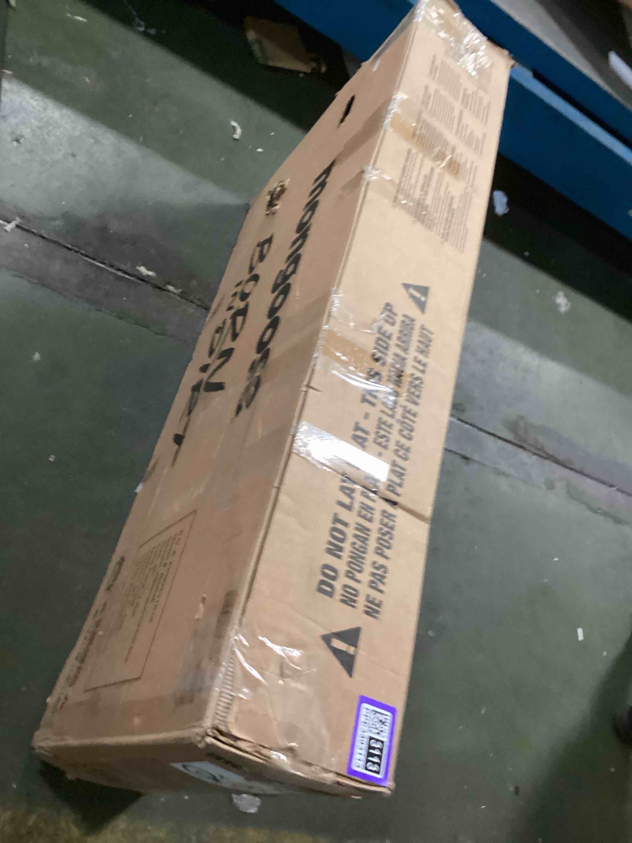 https://s3.amazonaws.com/lotting-images-prod/bidfta/PPE3493113_1746469805559.jpeg