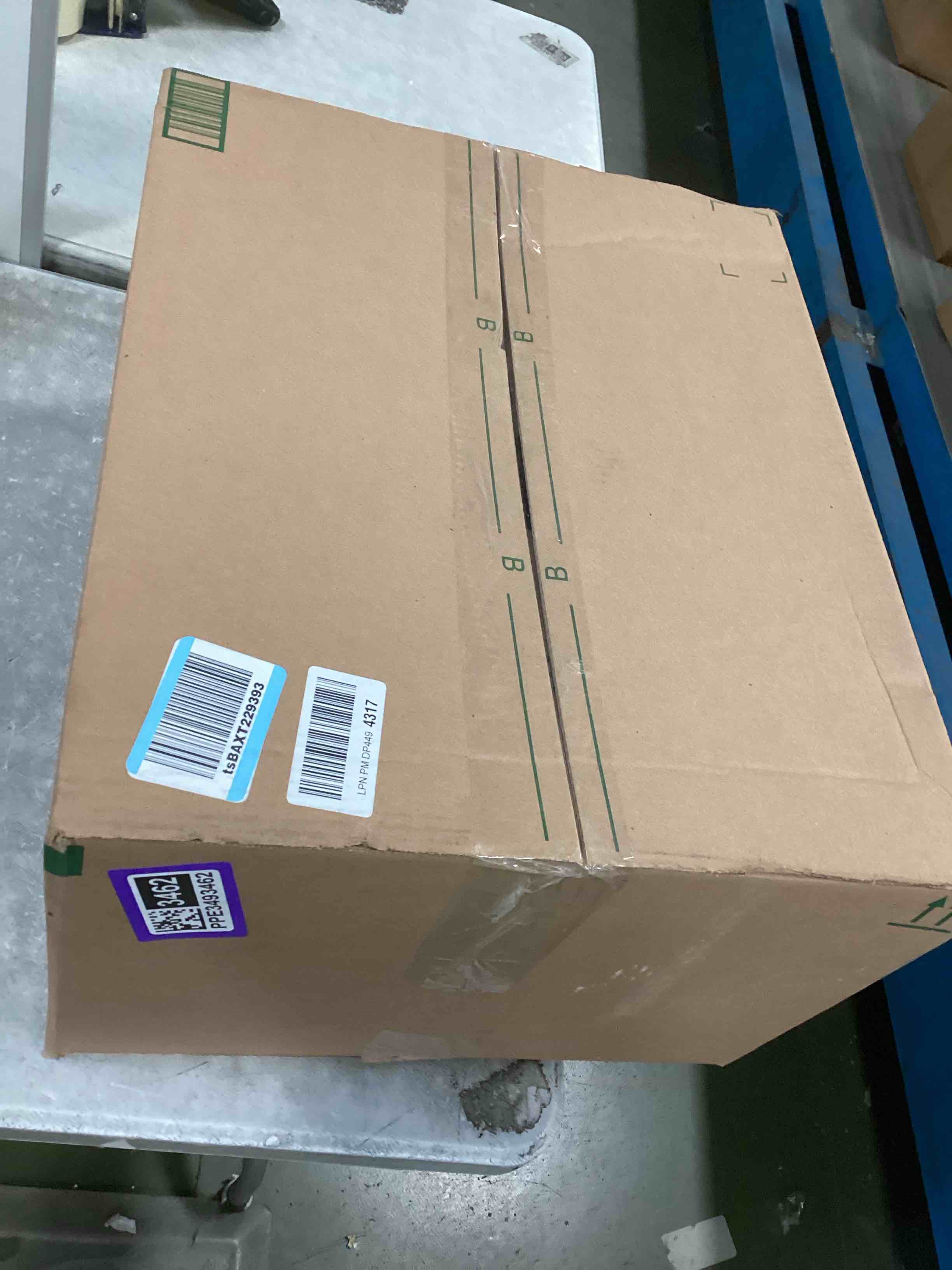 https://s3.amazonaws.com/lotting-images-prod/bidfta/PPE3493462_1746620008205.jpeg