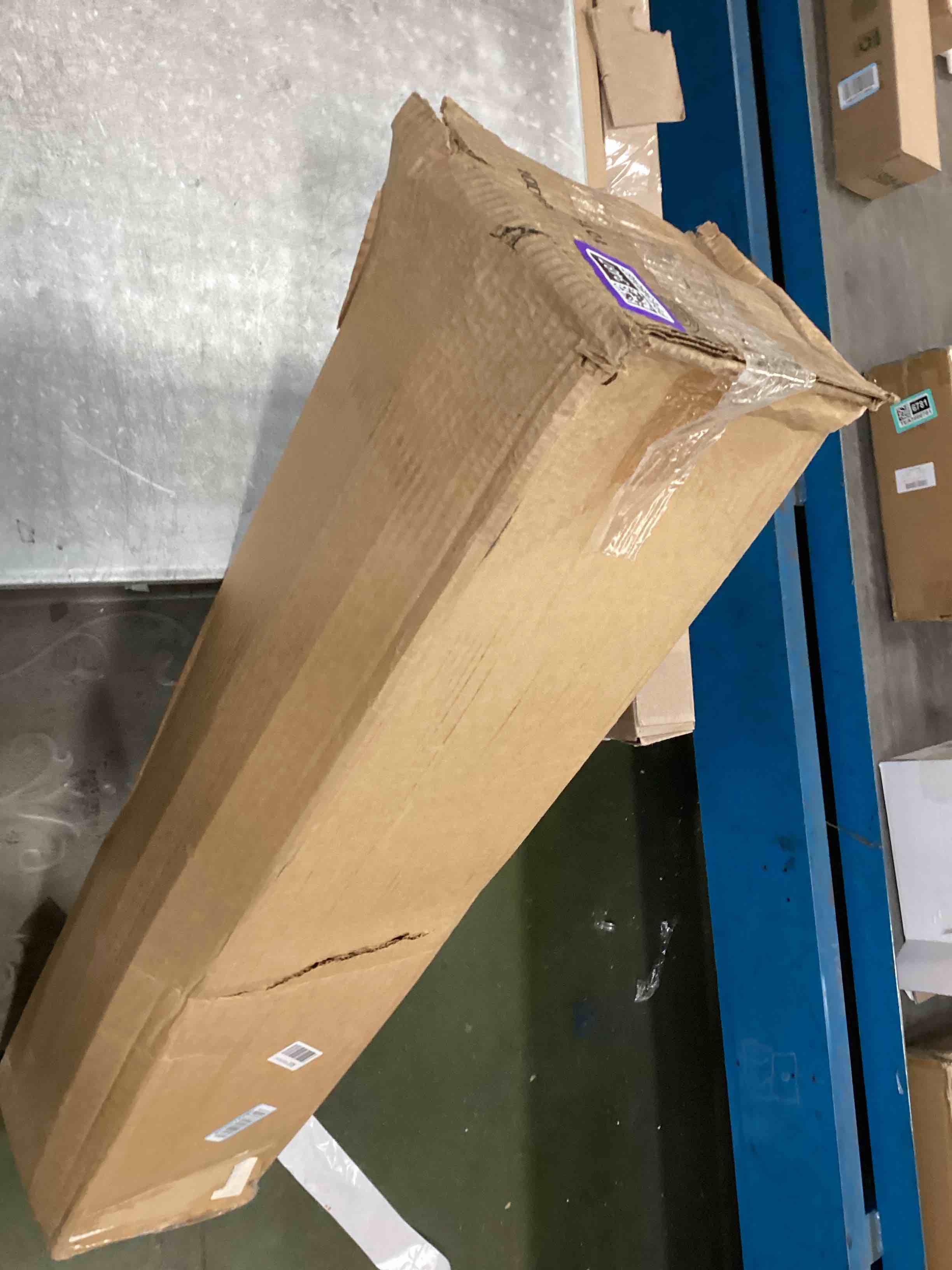 https://s3.amazonaws.com/lotting-images-prod/bidfta/PPE3493487_1746621858766.jpeg