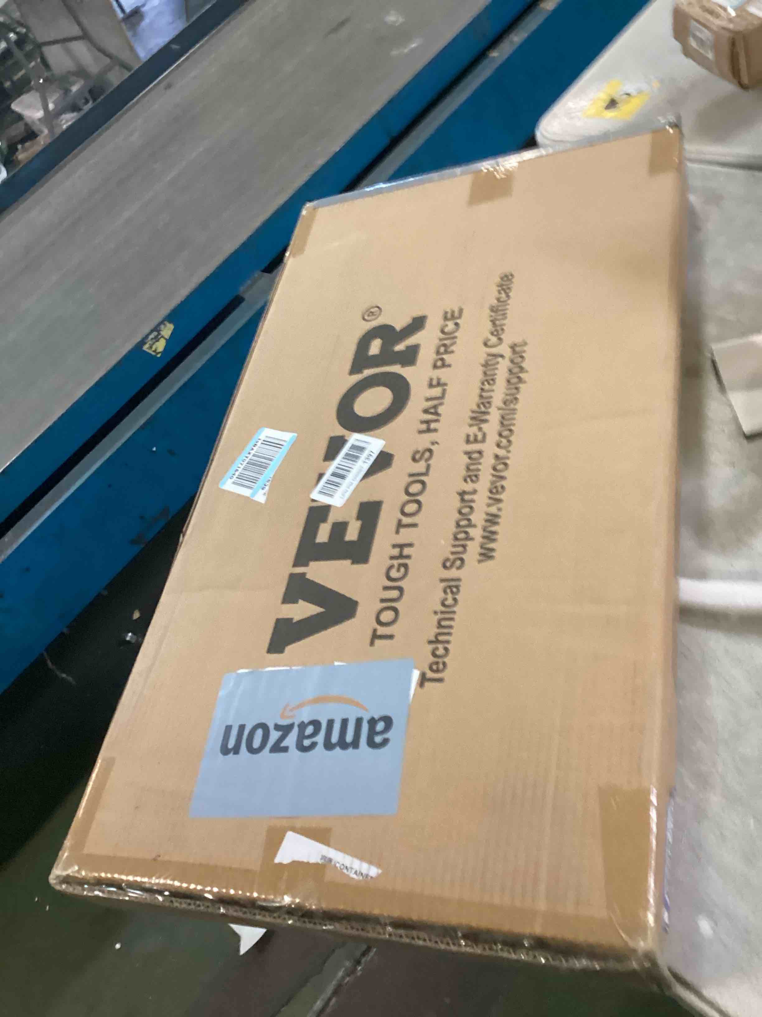 https://s3.amazonaws.com/lotting-images-prod/bidfta/PPE3494054_1746812298535.jpeg