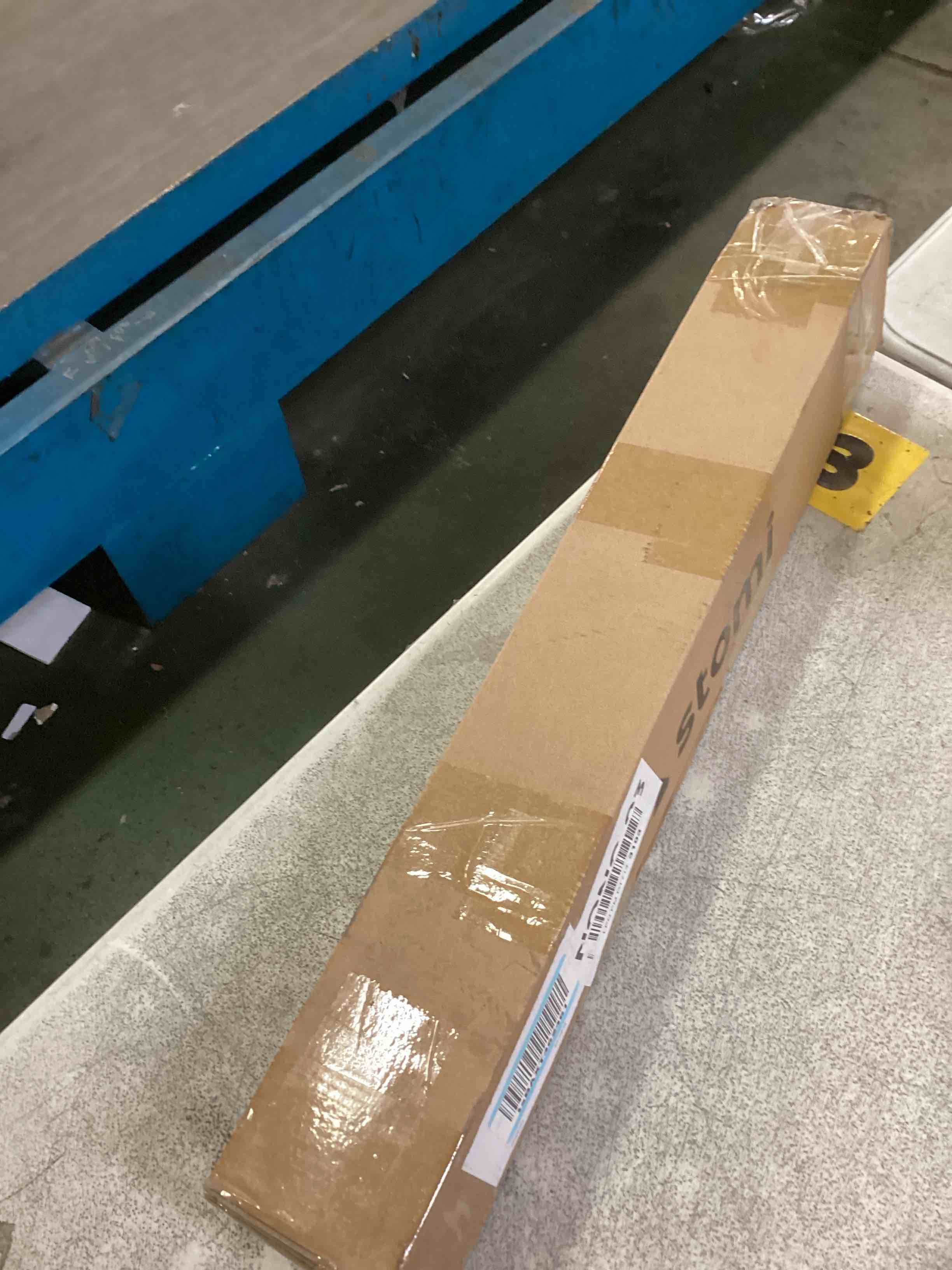 https://s3.amazonaws.com/lotting-images-prod/bidfta/PPE3494214_1747157137127.jpeg