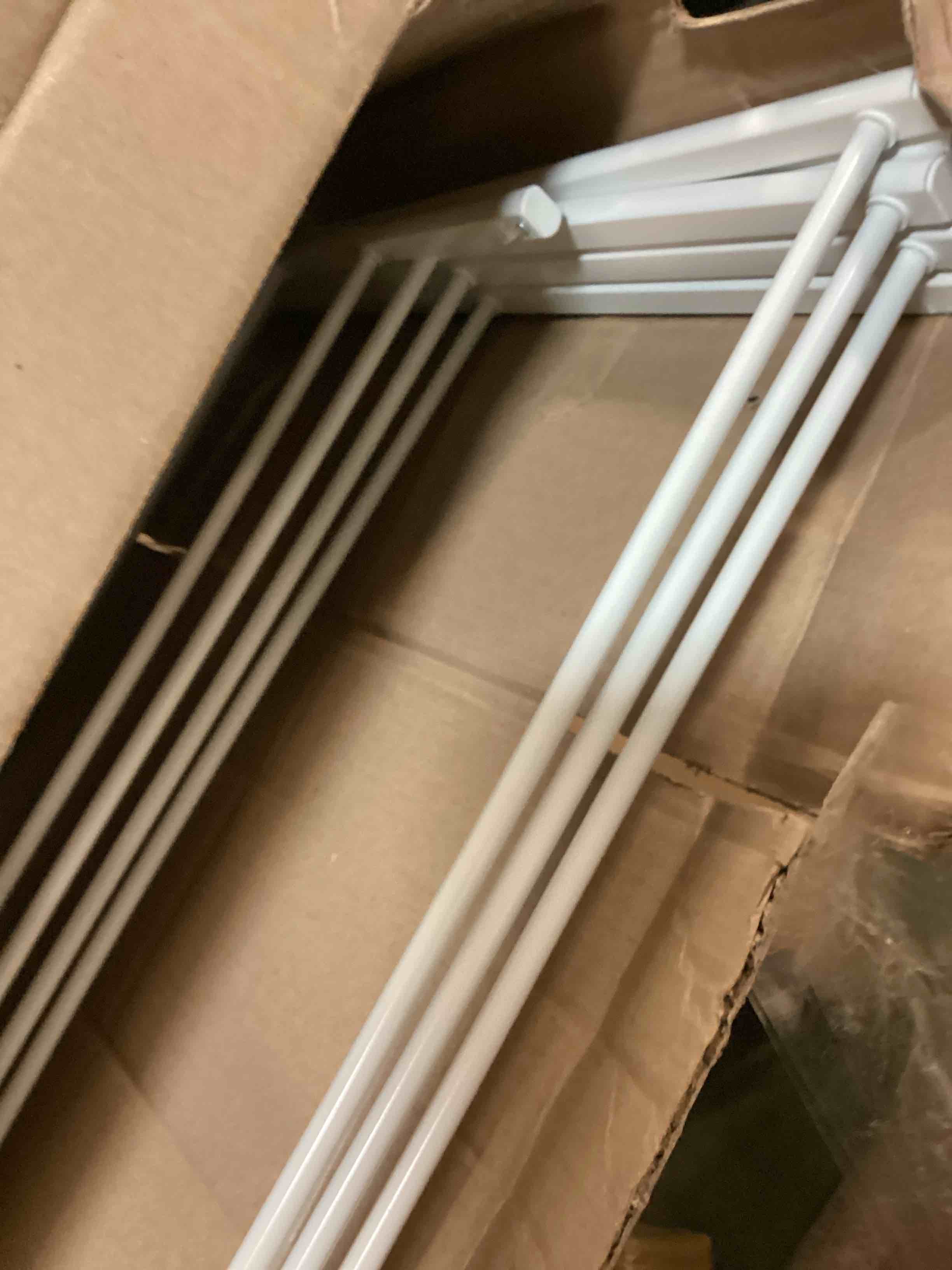https://s3.amazonaws.com/lotting-images-prod/bidfta/PPE3495342_1747747595048.jpeg