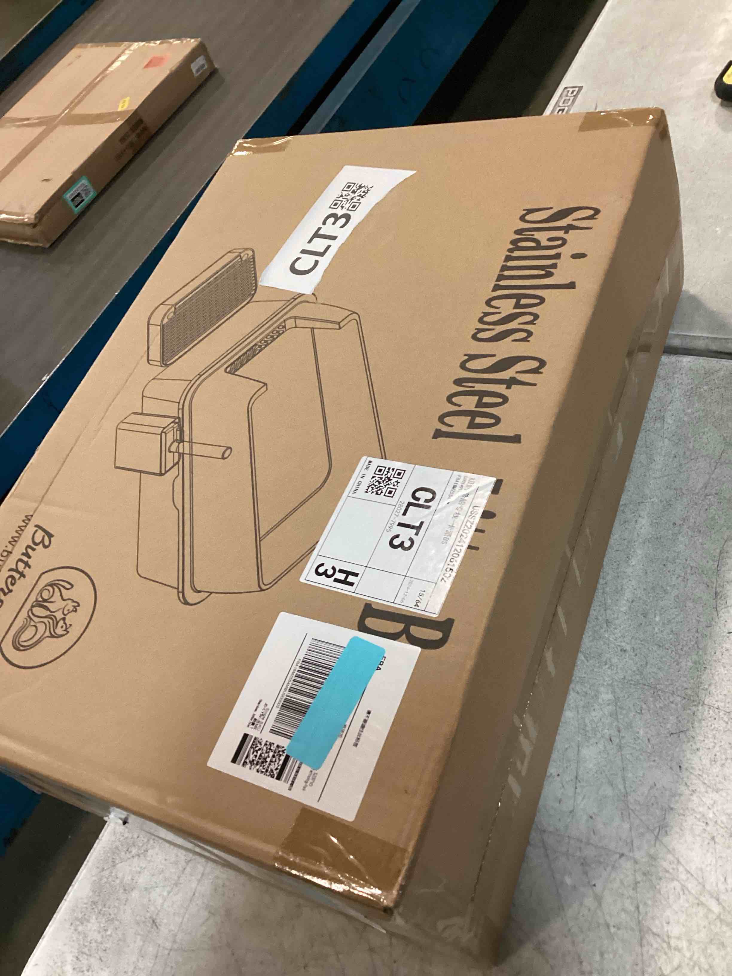 https://s3.amazonaws.com/lotting-images-prod/bidfta/PPE3495928_1748011394296.jpeg